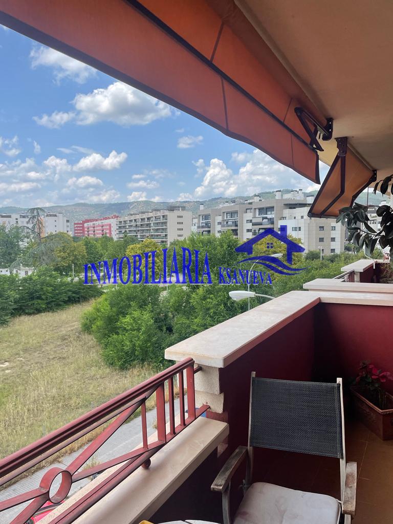 For sale of flat in Córdoba