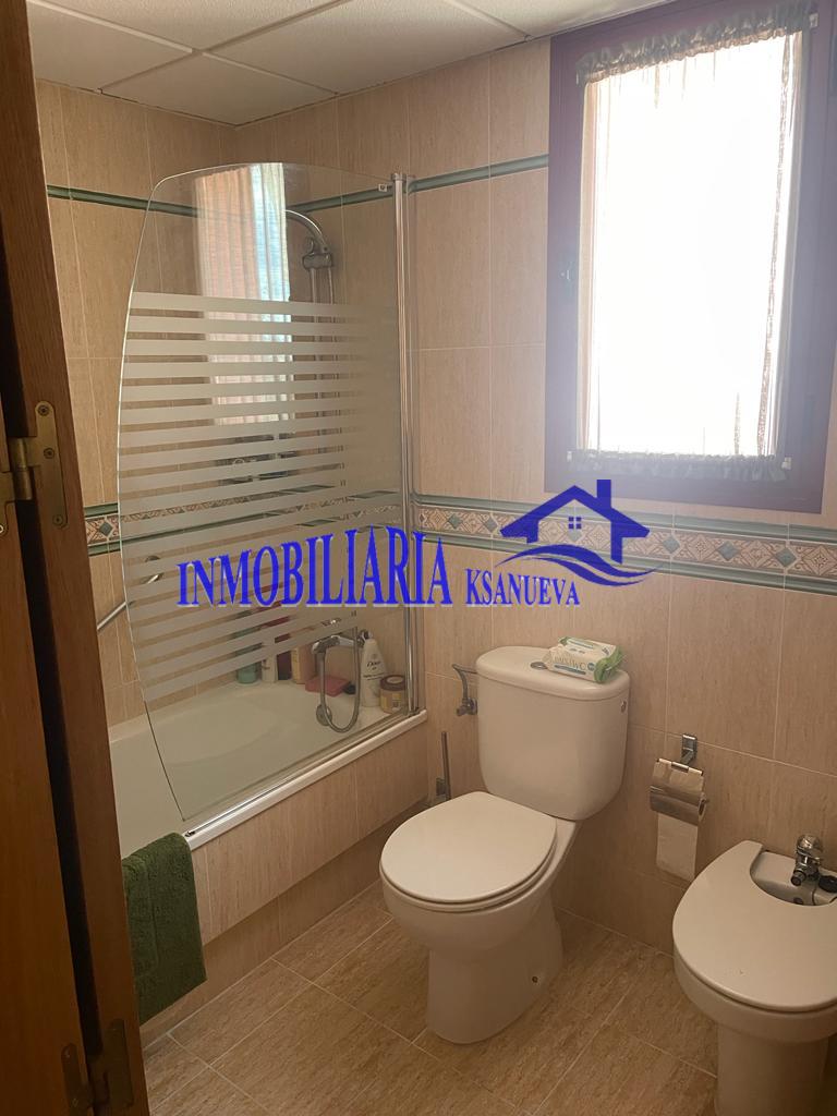 For sale of flat in Córdoba