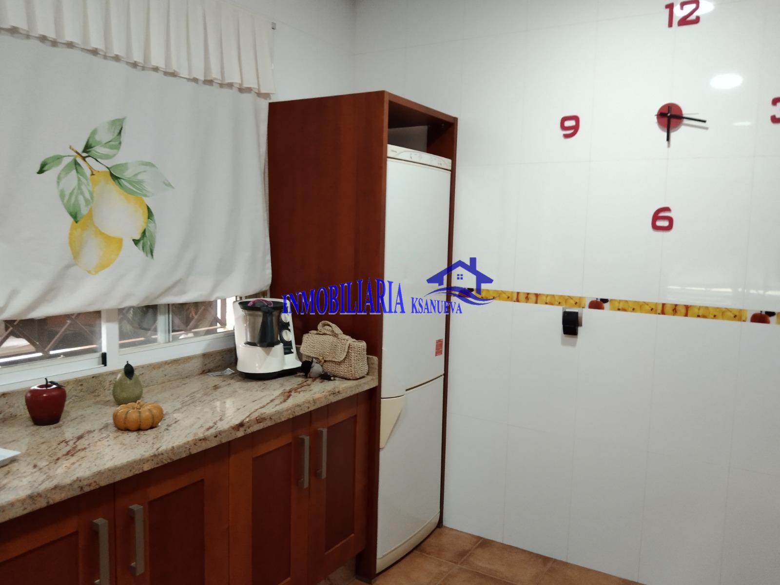 For sale of chalet in Córdoba