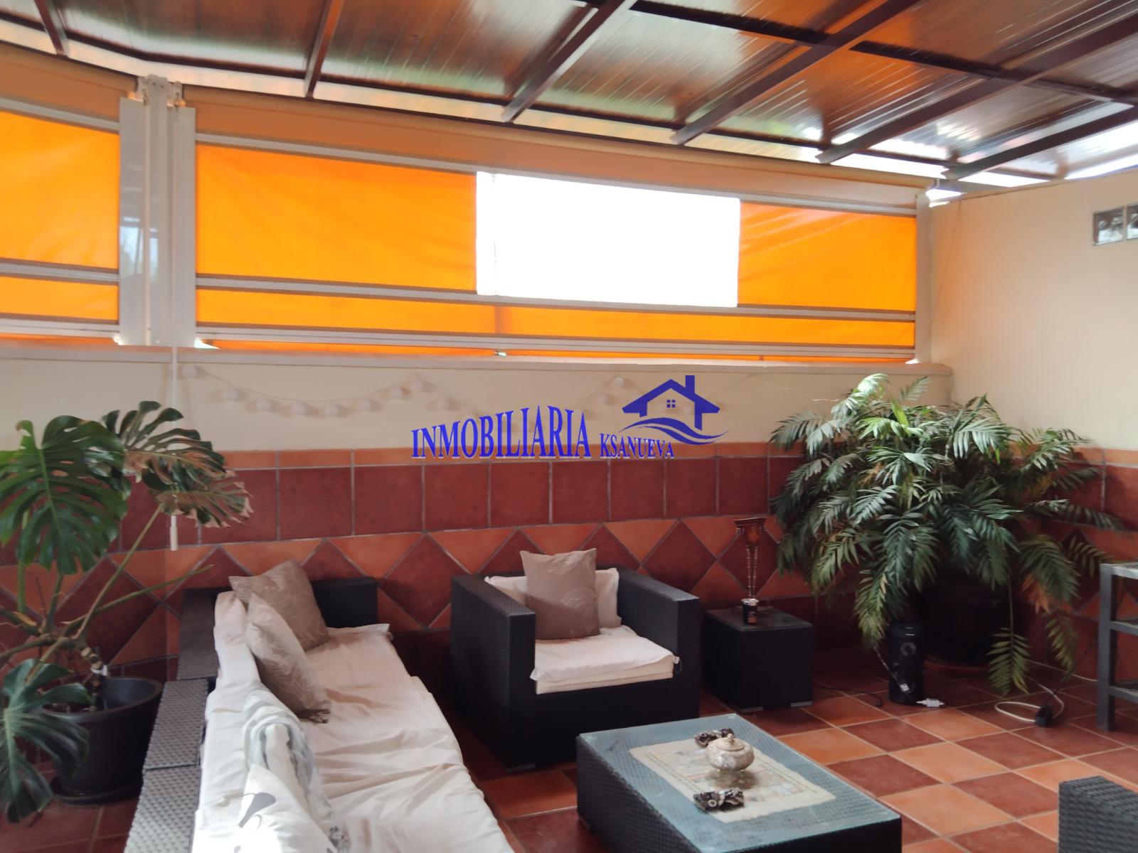For sale of chalet in Córdoba