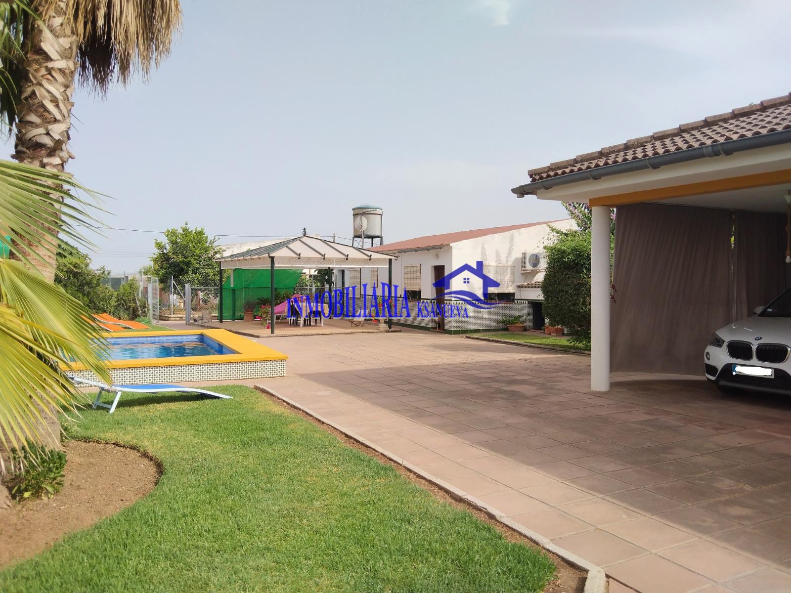 For sale of chalet in Córdoba