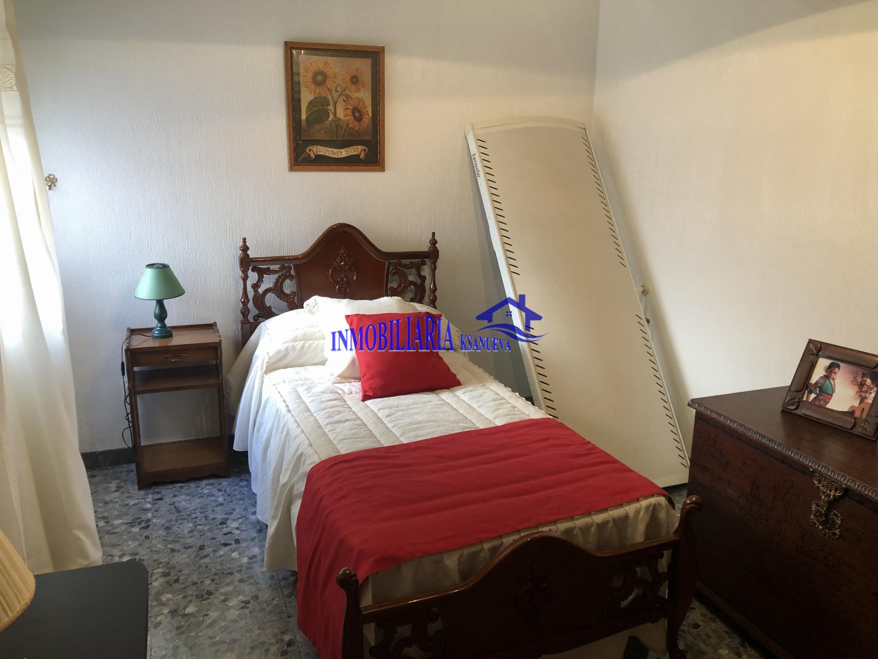 For sale of penthouse in Córdoba