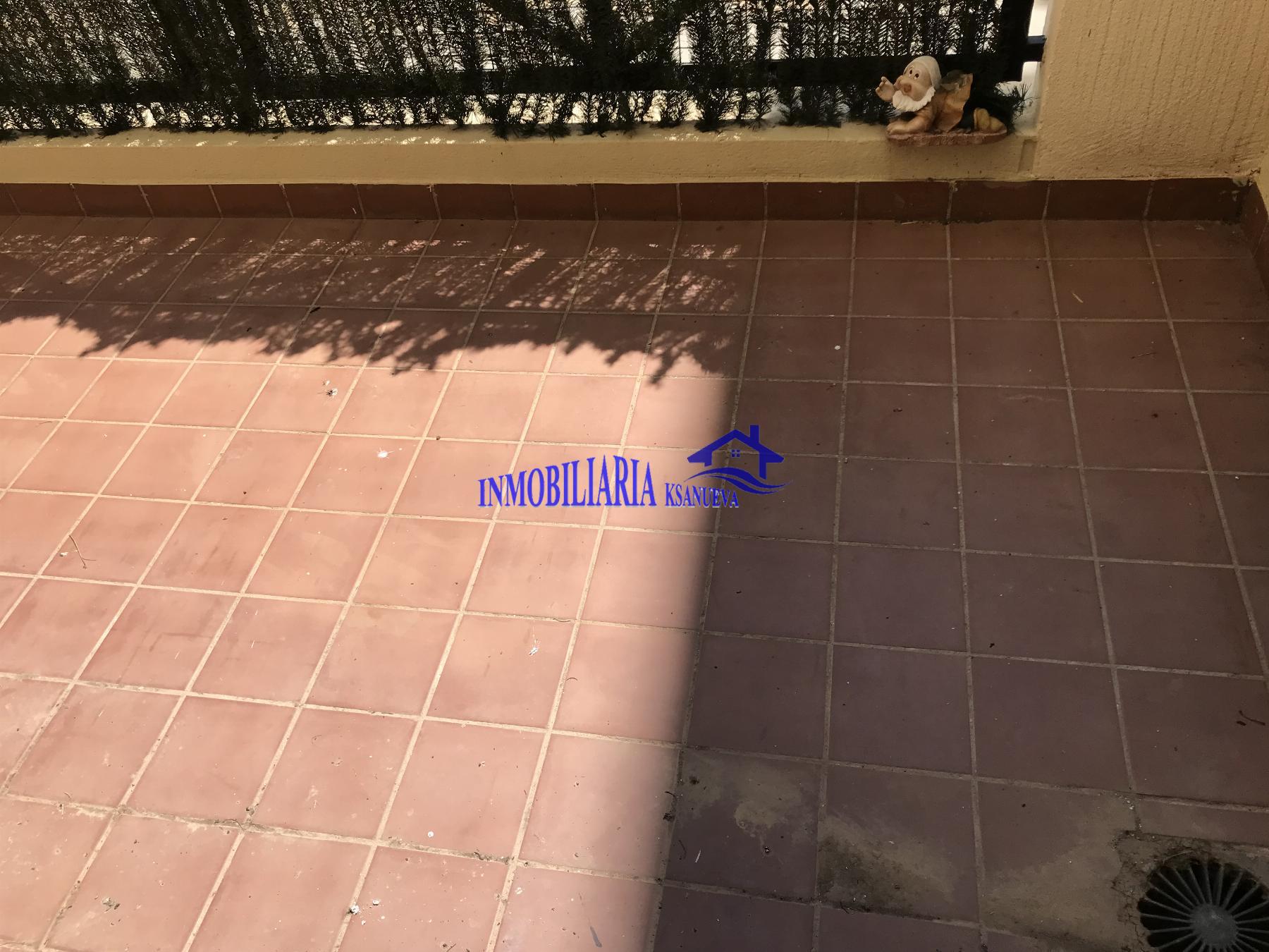 For sale of flat in Córdoba