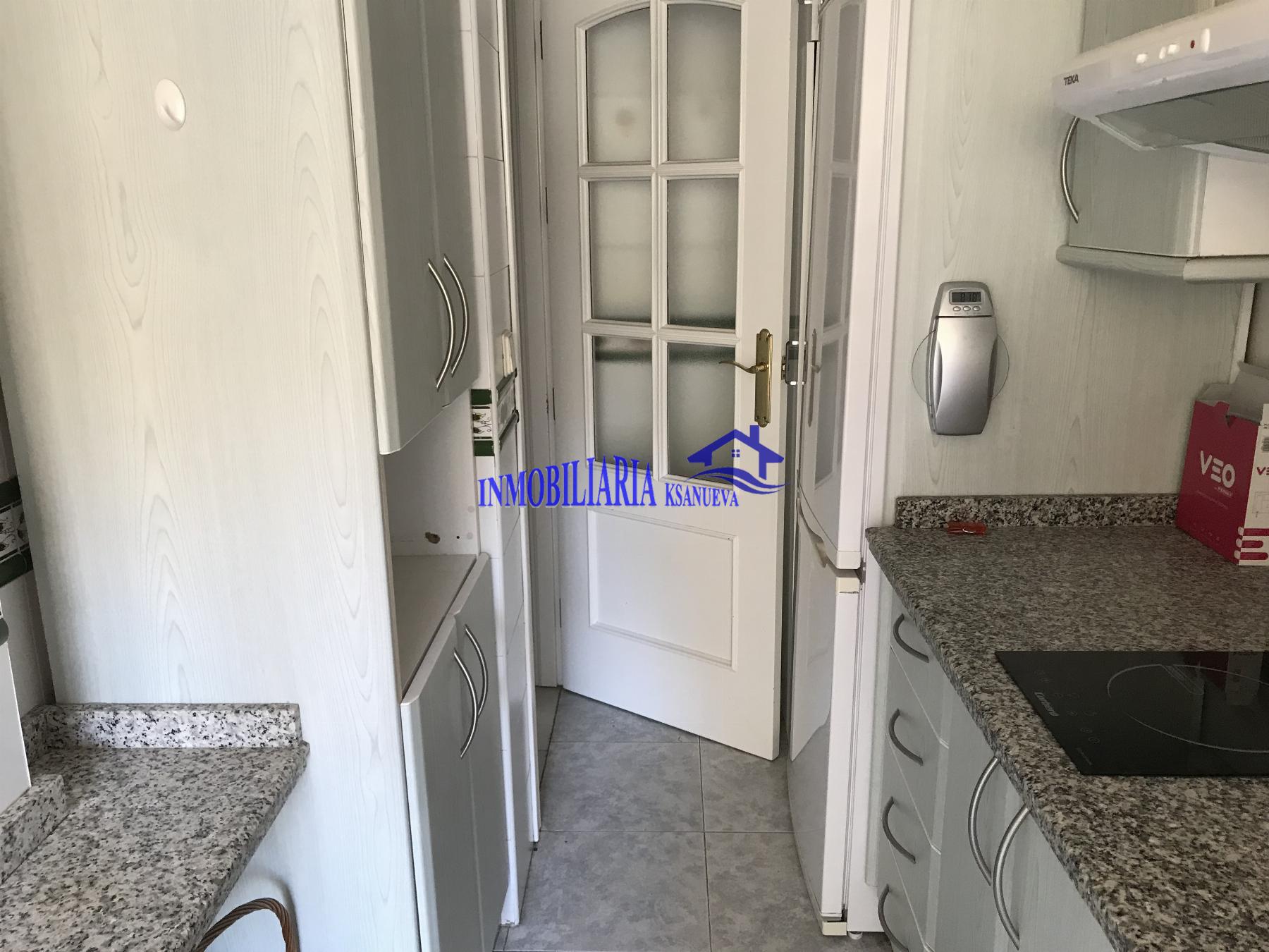 For sale of flat in Córdoba