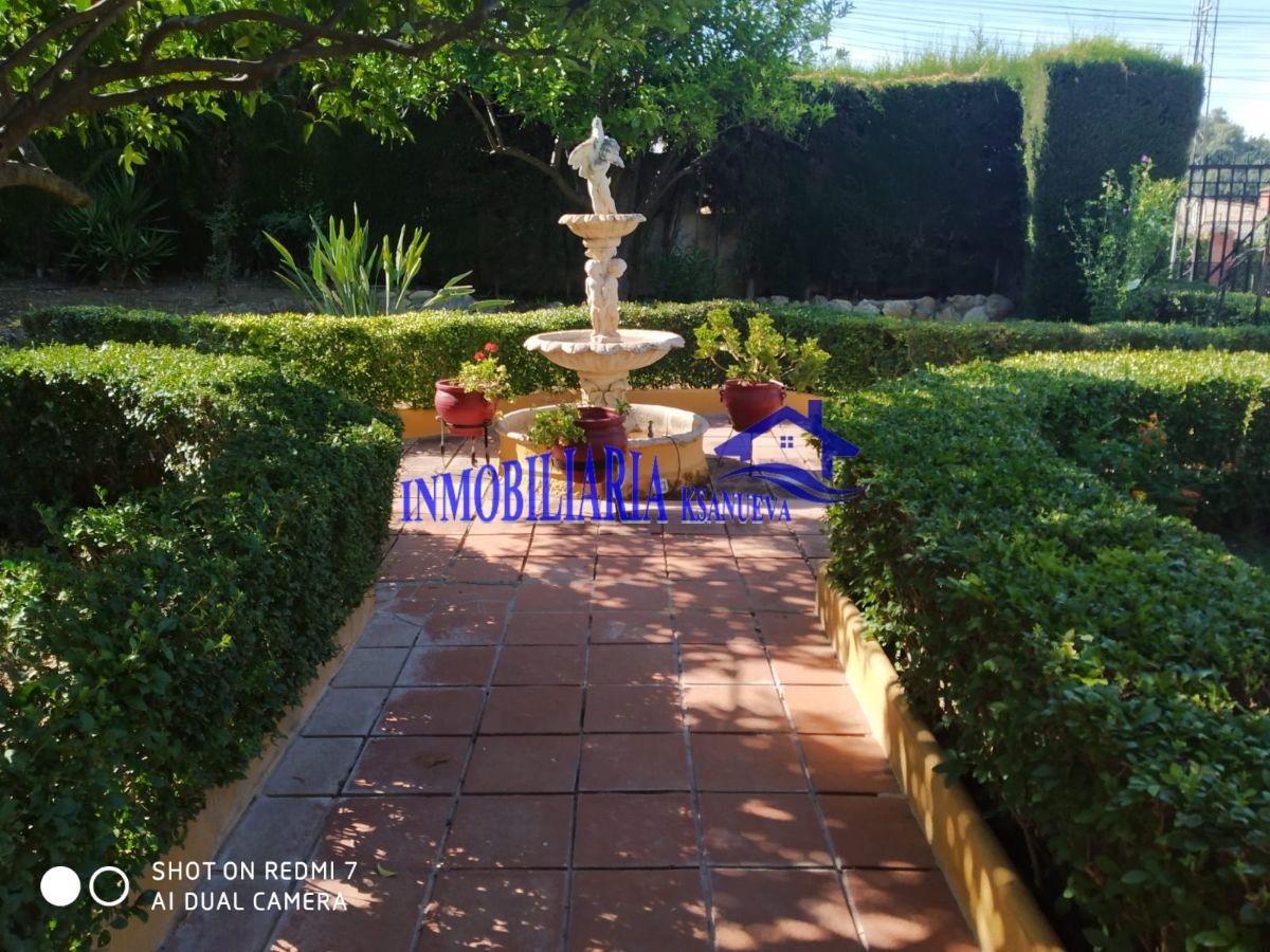 For sale of chalet in Córdoba