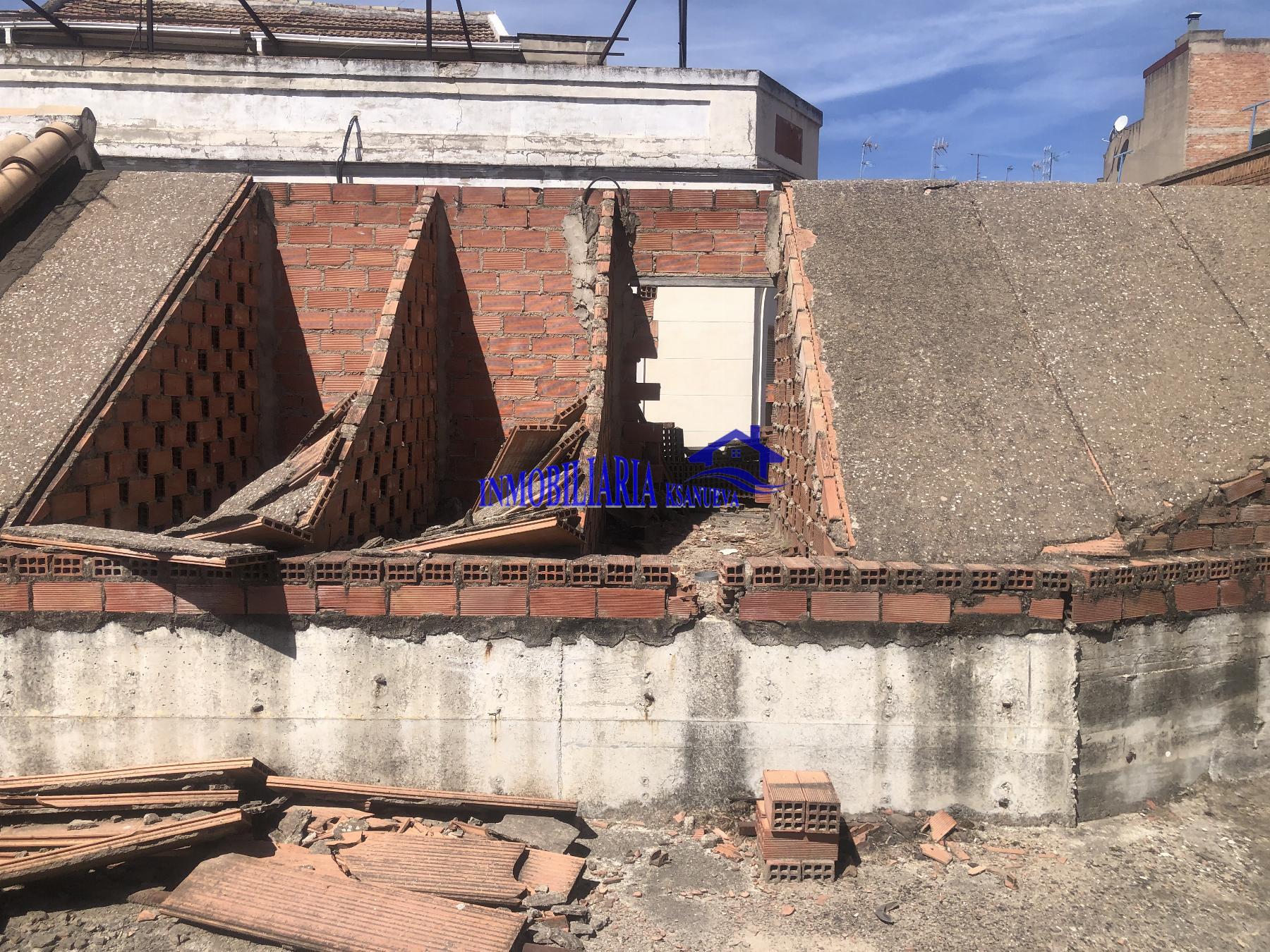 For sale of house in Córdoba