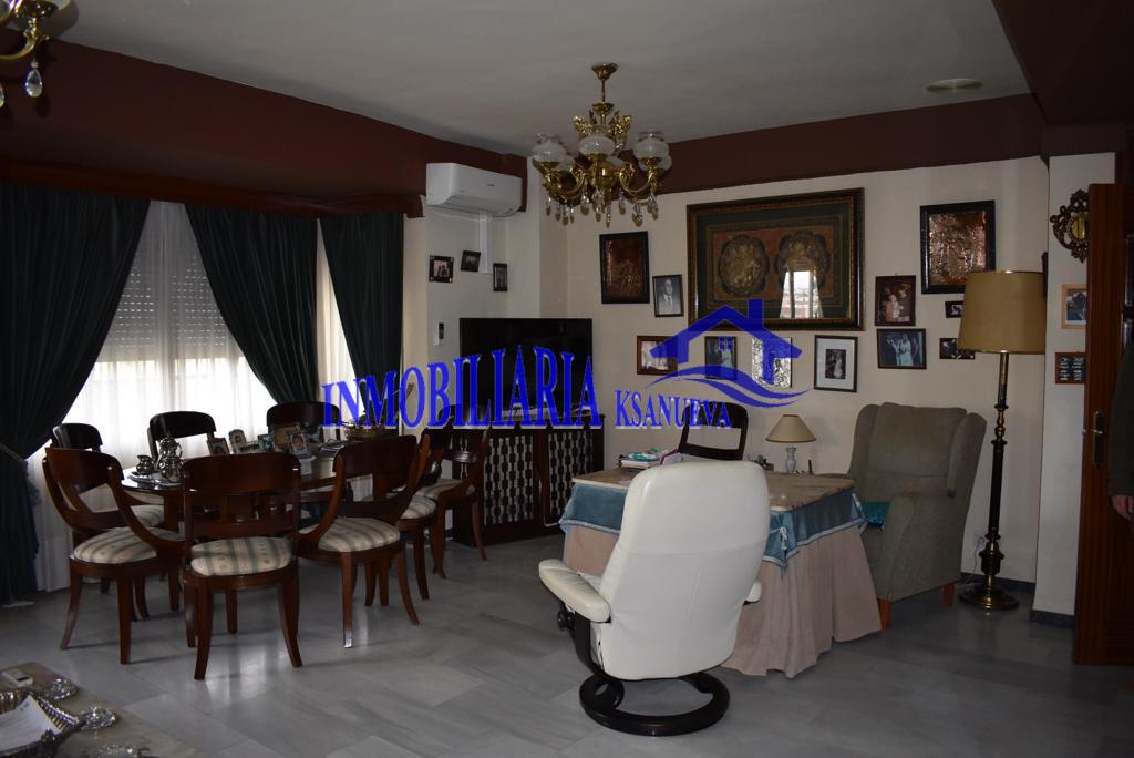 For sale of flat in Córdoba