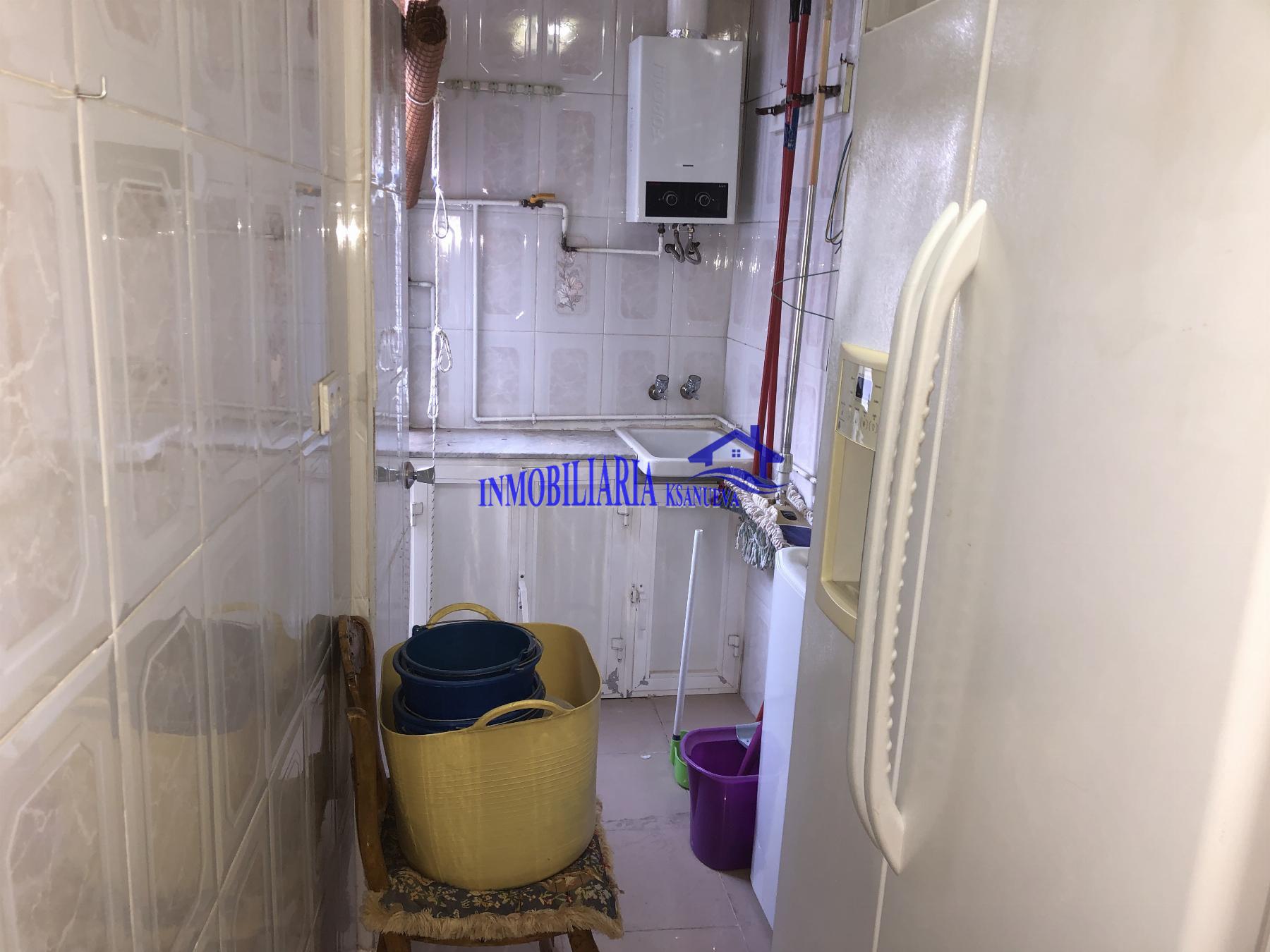 For sale of flat in Córdoba