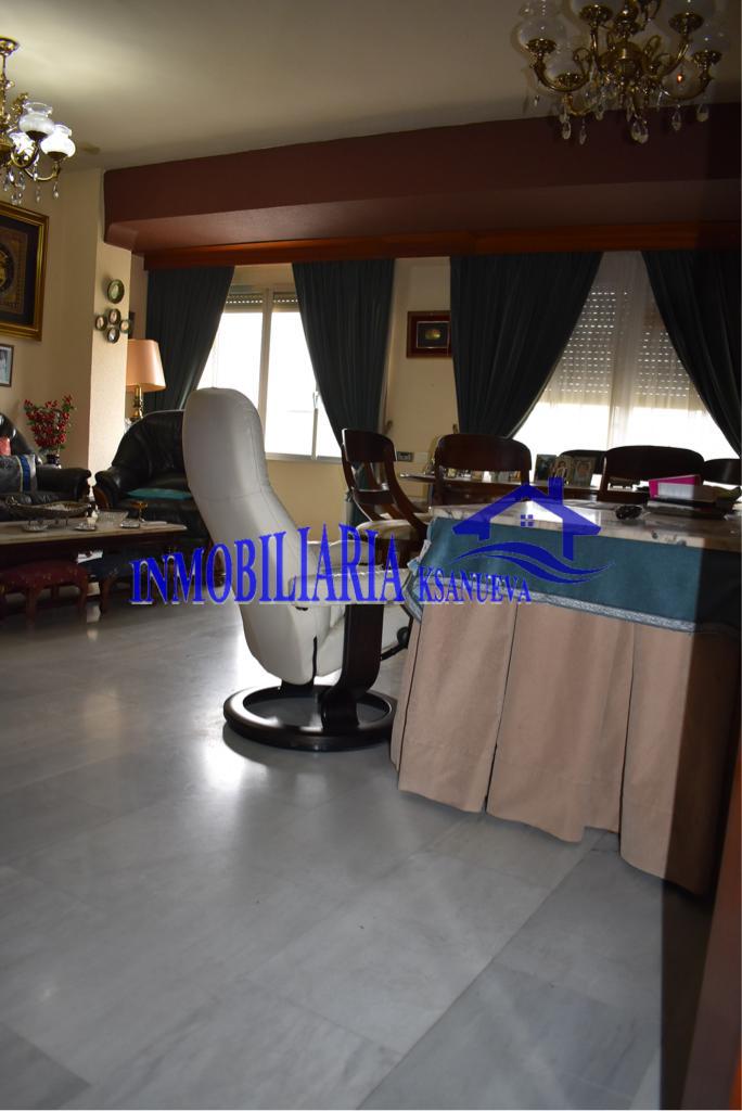 For sale of flat in Córdoba