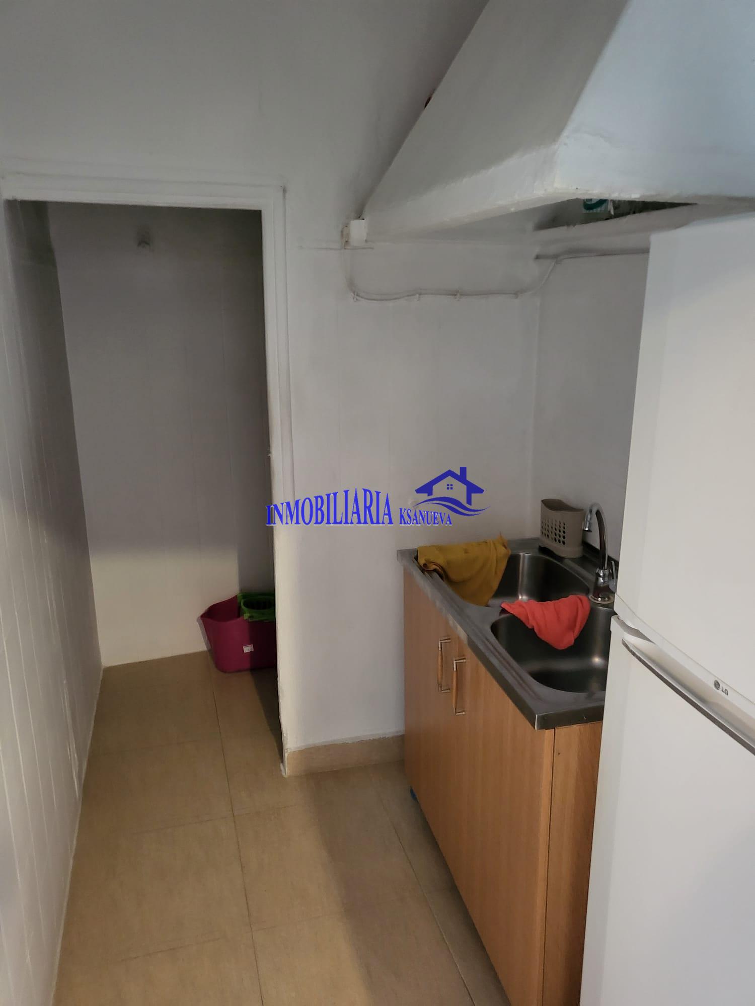 For sale of house in Córdoba