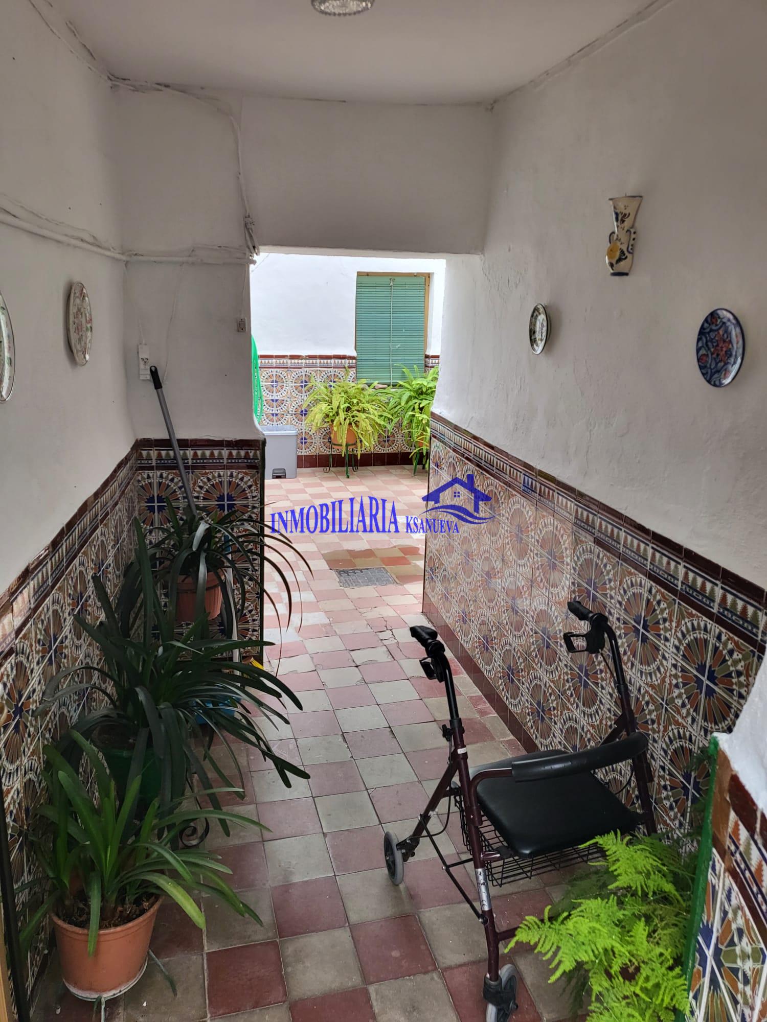 For sale of house in Córdoba