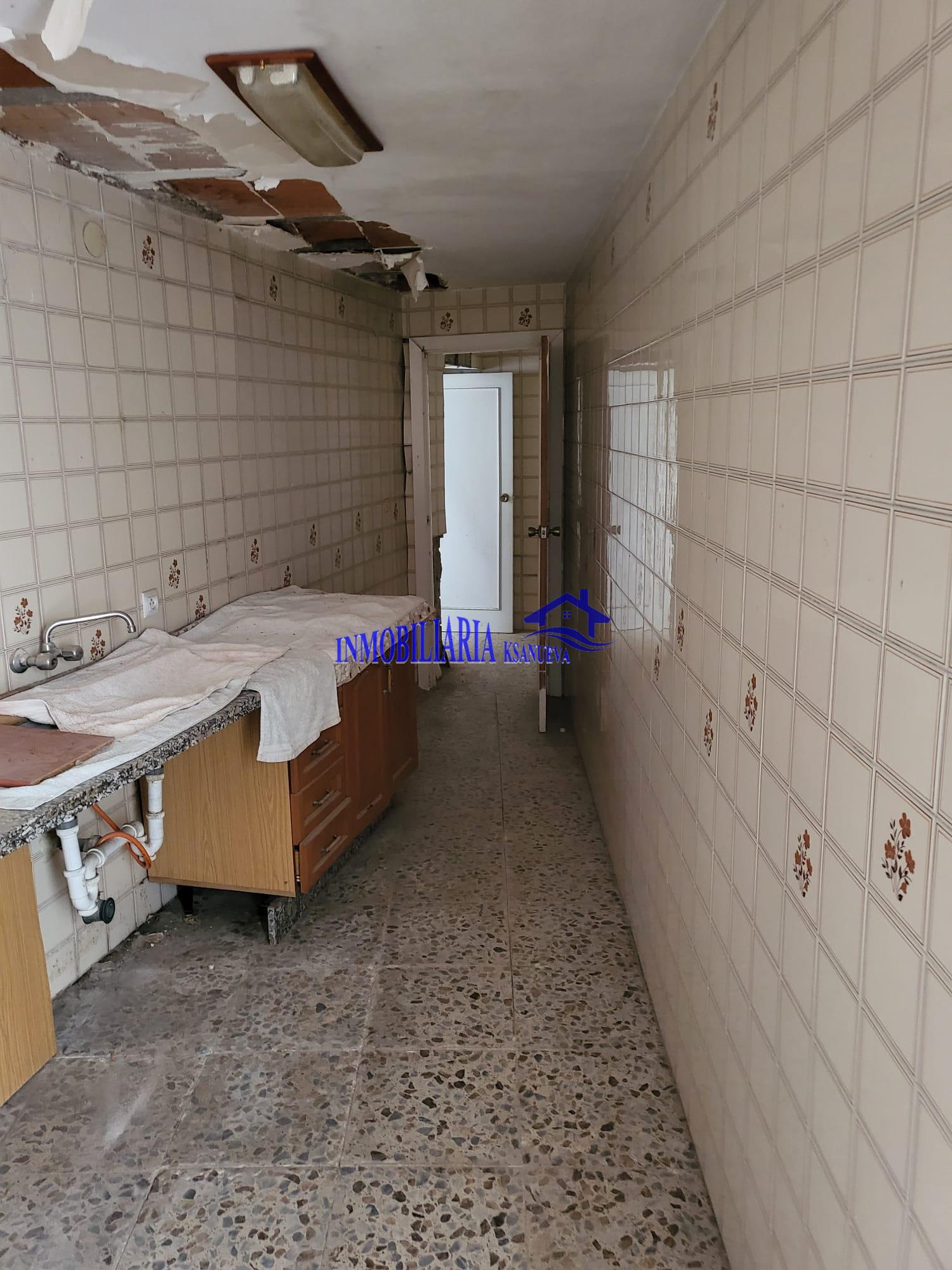 For sale of house in Córdoba