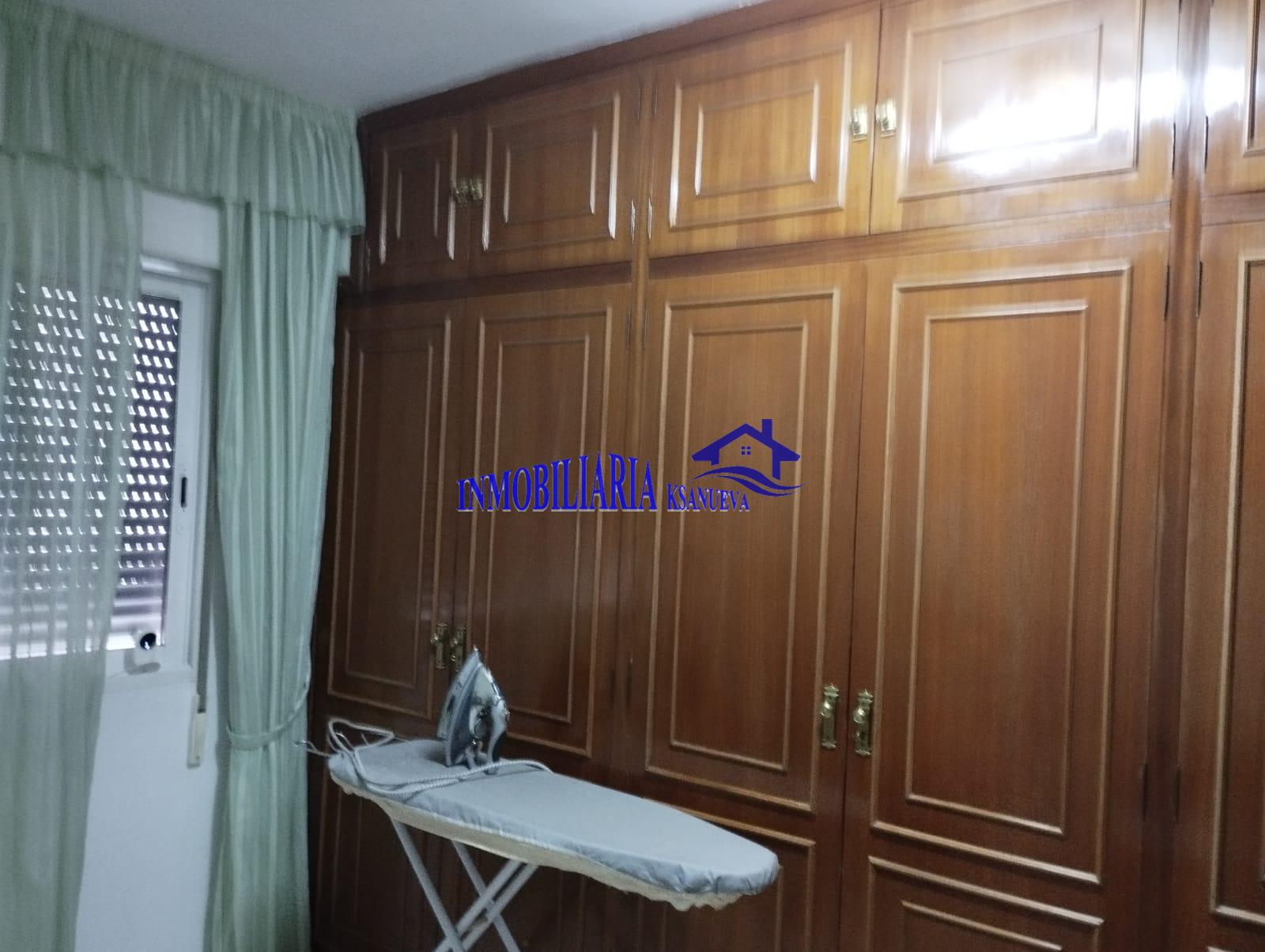 For sale of flat in Córdoba