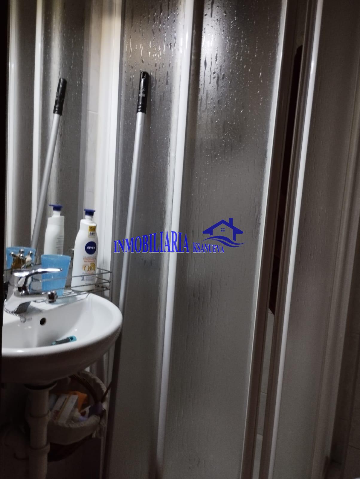 For sale of flat in Córdoba