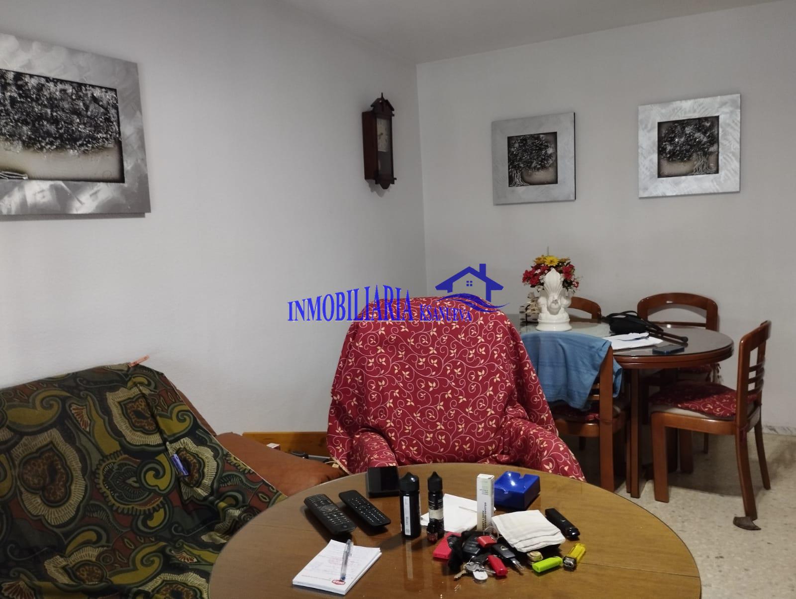 For sale of flat in Córdoba