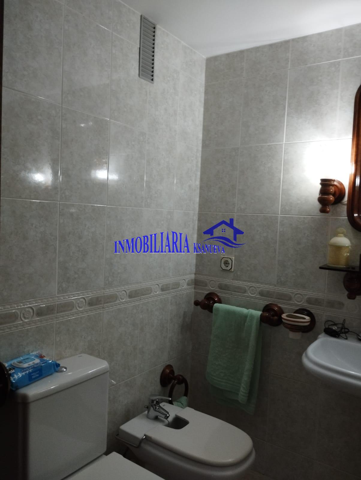 For sale of flat in Córdoba