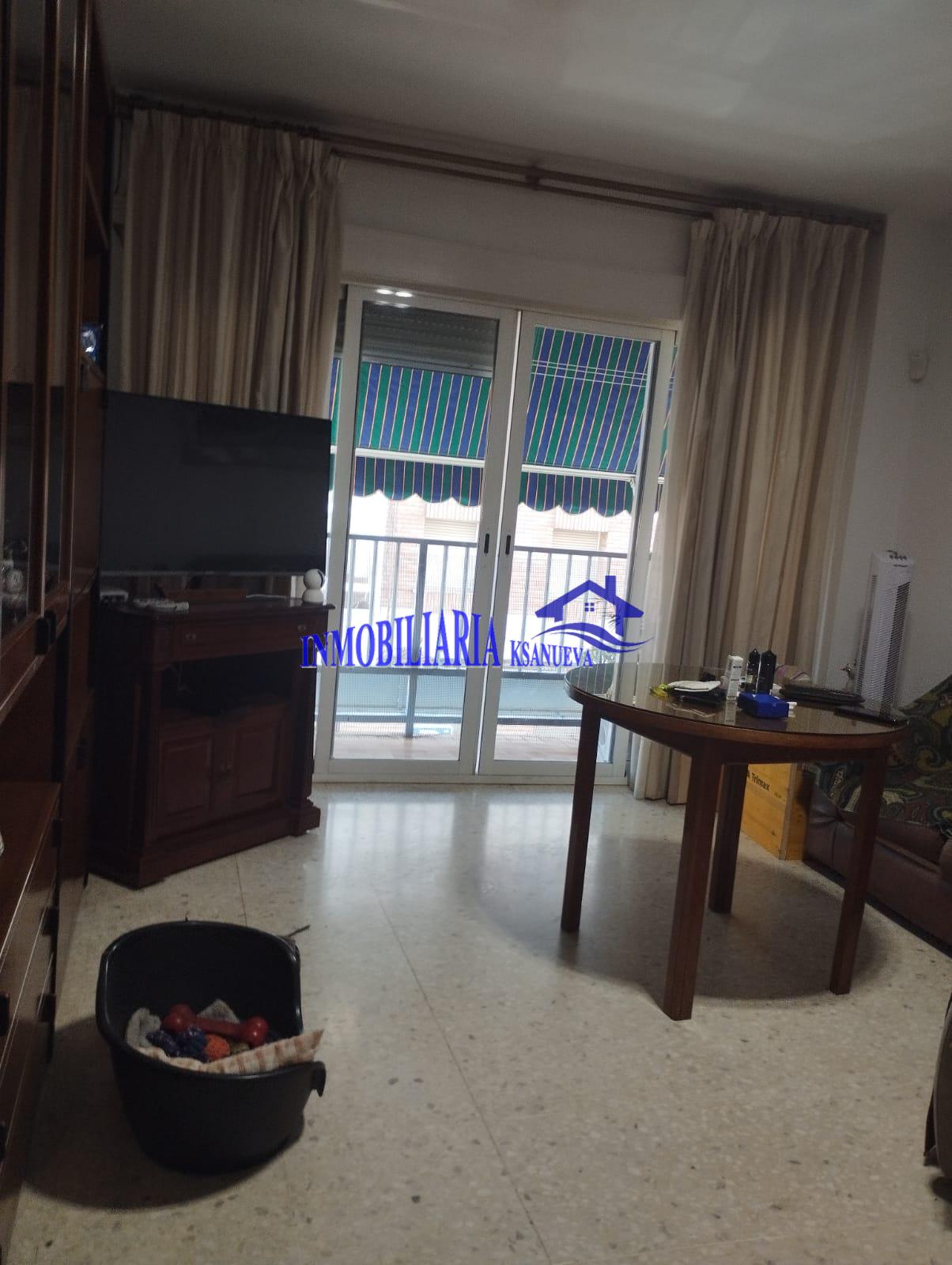 For sale of flat in Córdoba