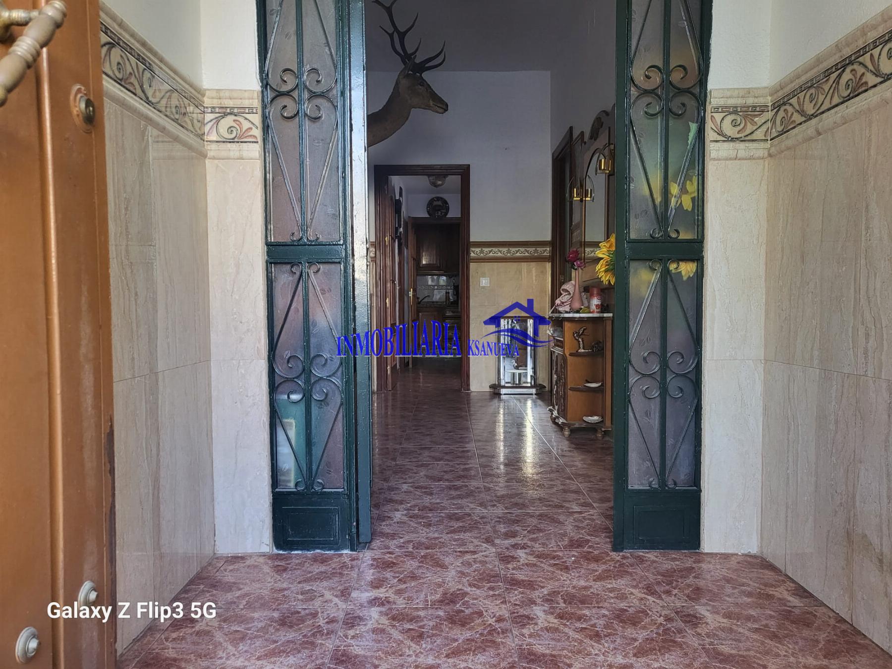 For sale of house in Córdoba