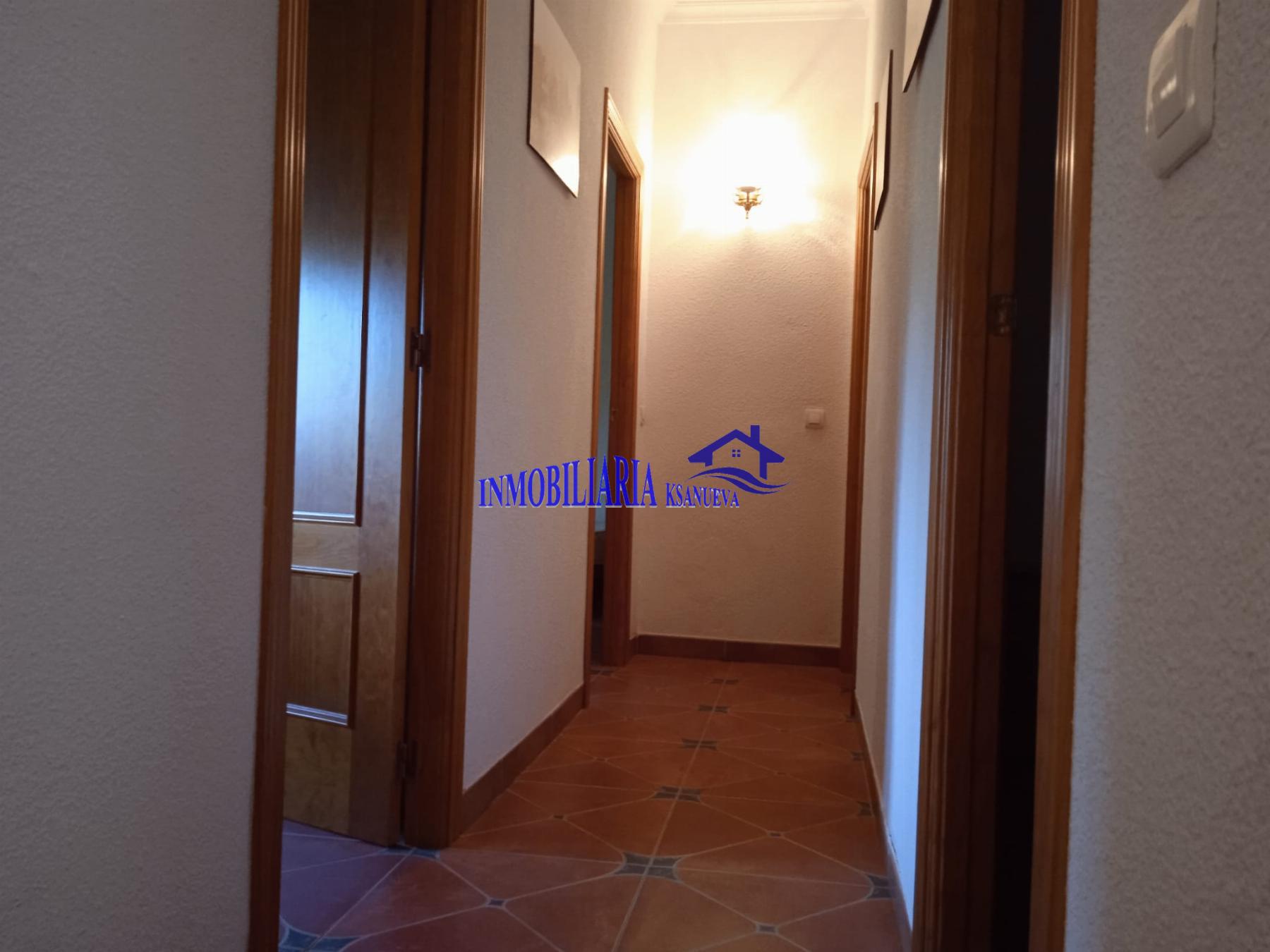 For sale of flat in Córdoba