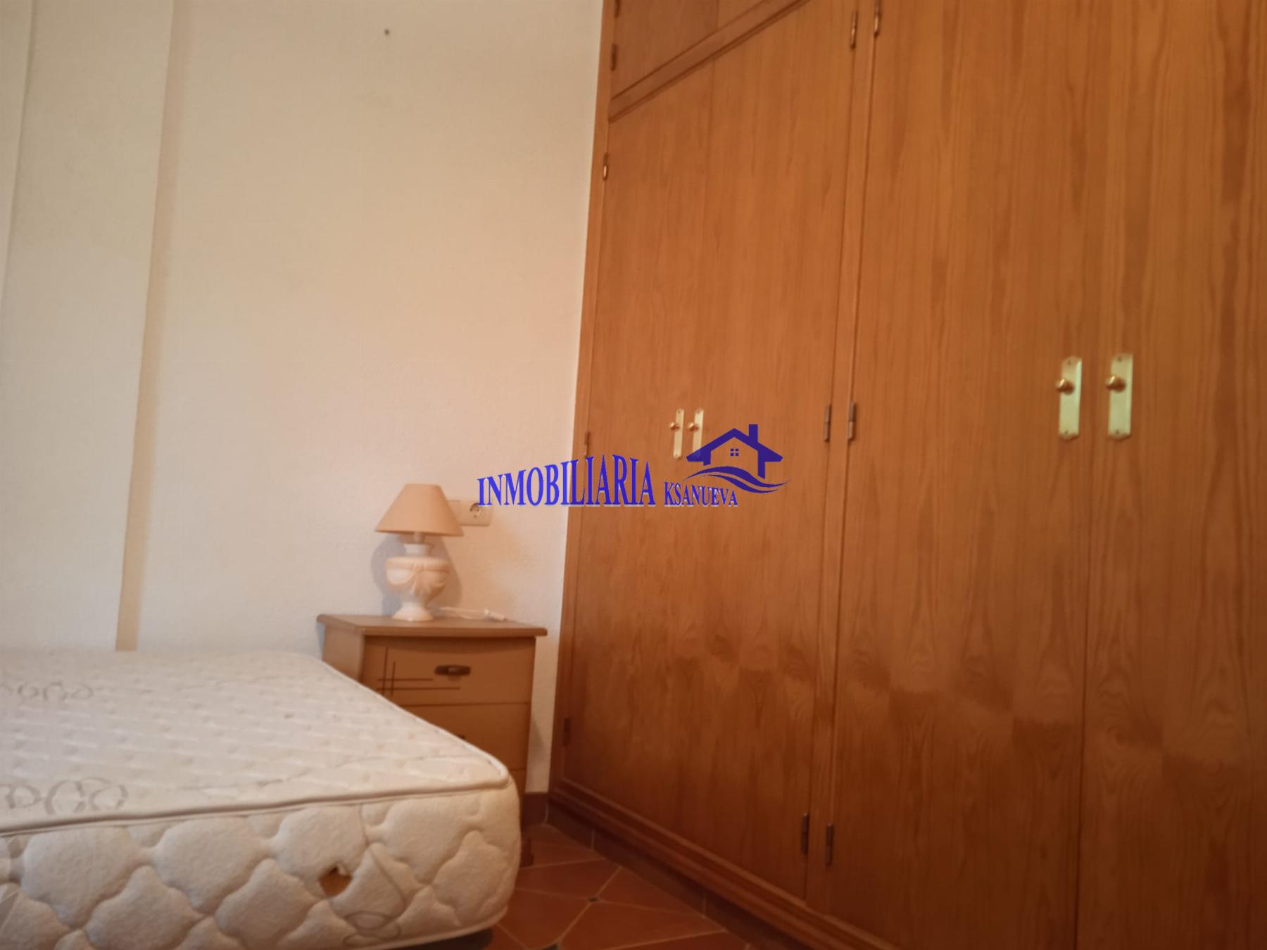 For sale of flat in Córdoba