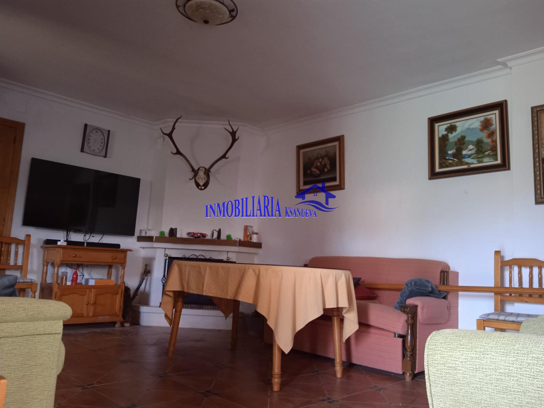 For sale of flat in Córdoba