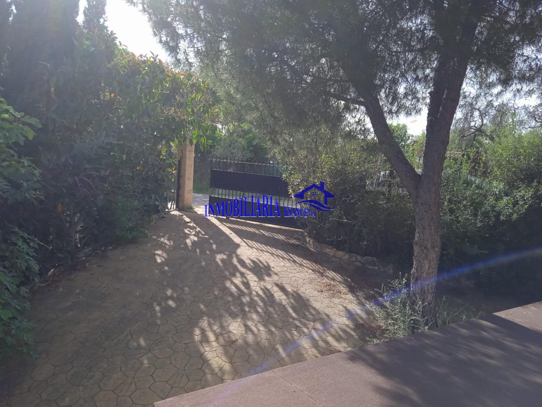 For sale of flat in Córdoba