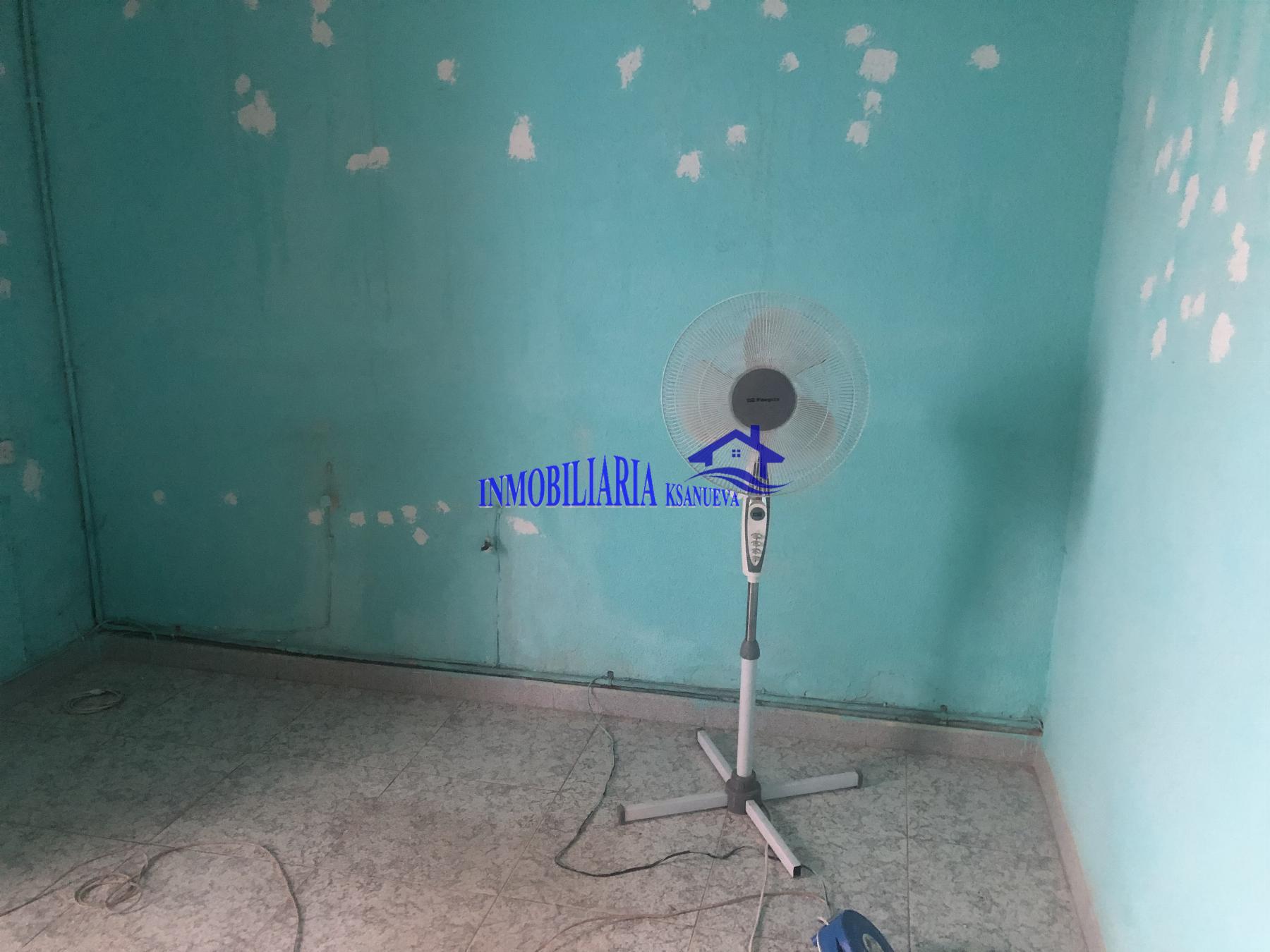 For sale of house in Córdoba