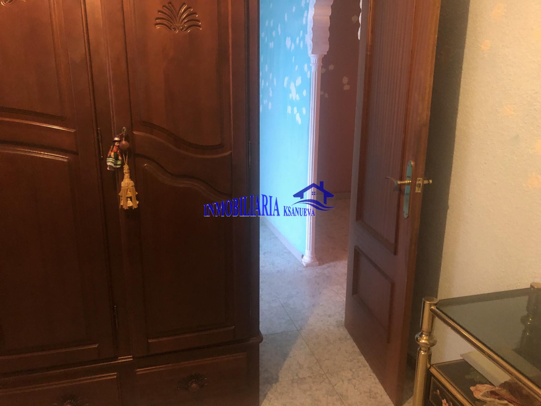 For sale of house in Córdoba