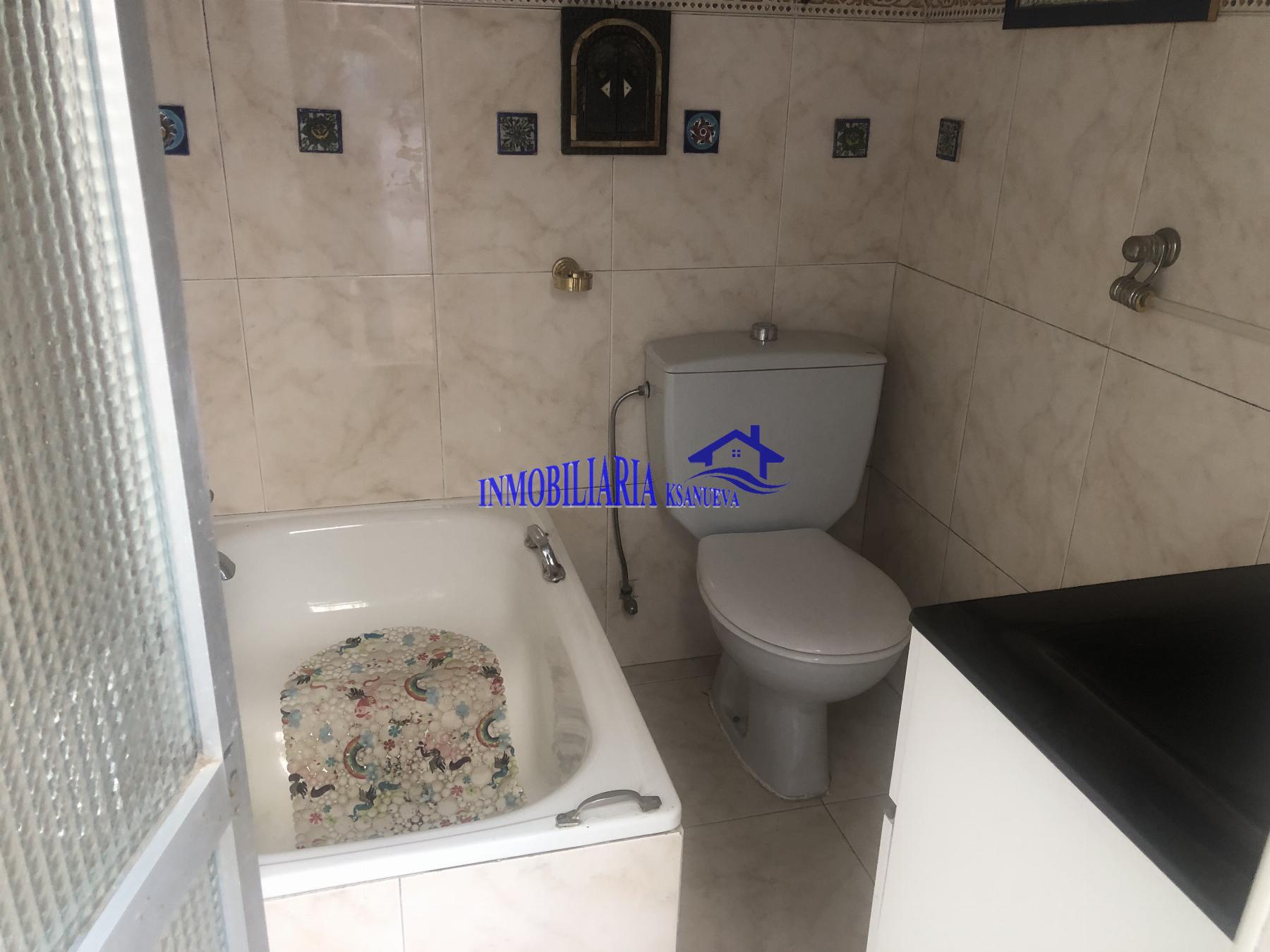 For sale of house in Córdoba