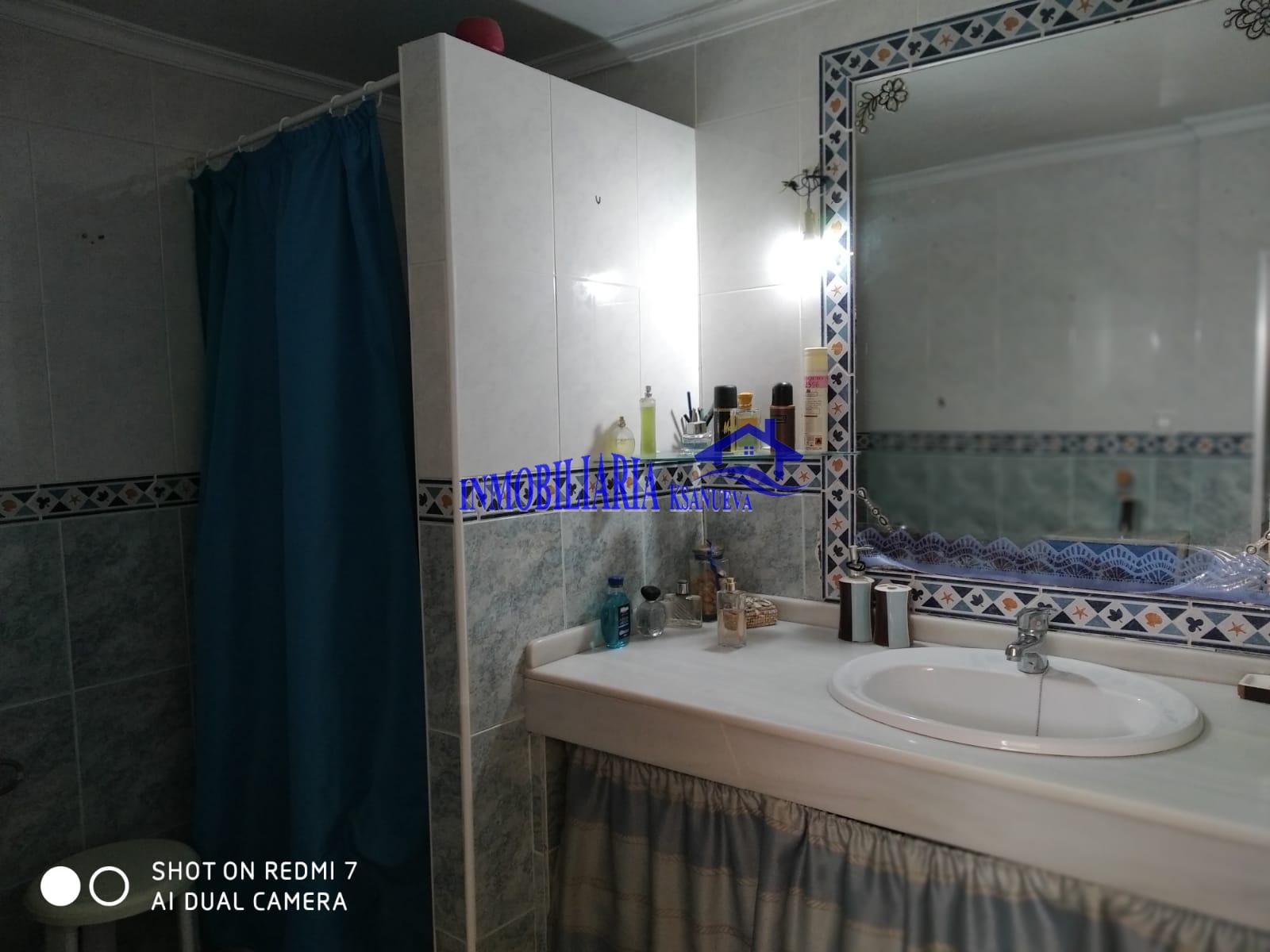 For sale of house in Córdoba