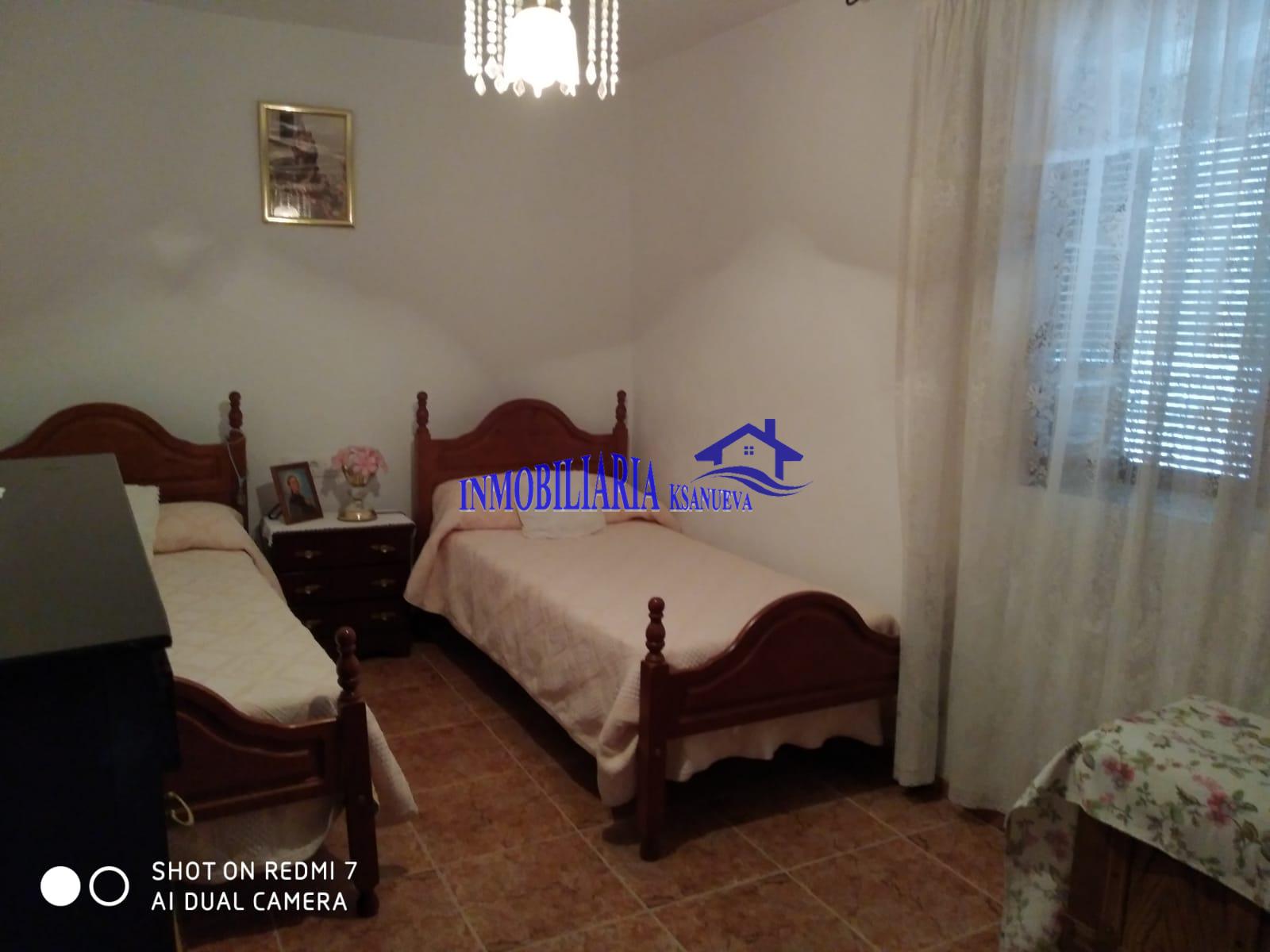 For sale of house in Córdoba