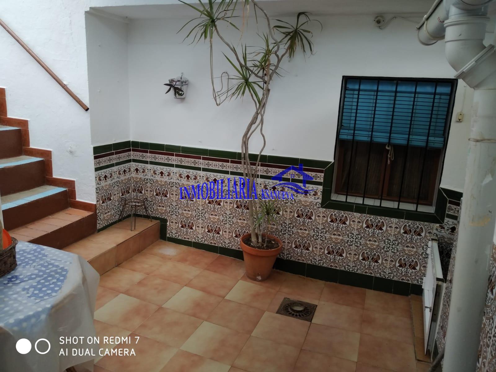 For sale of house in Córdoba