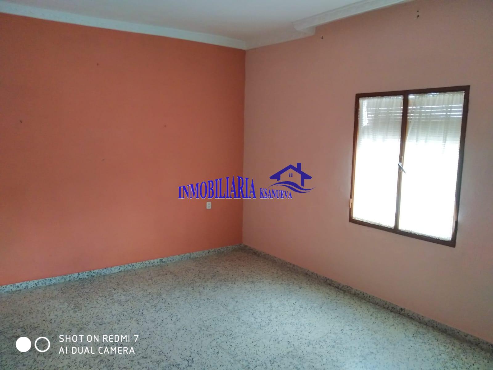 For sale of house in Córdoba