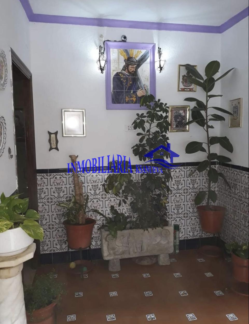 For sale of house in Córdoba