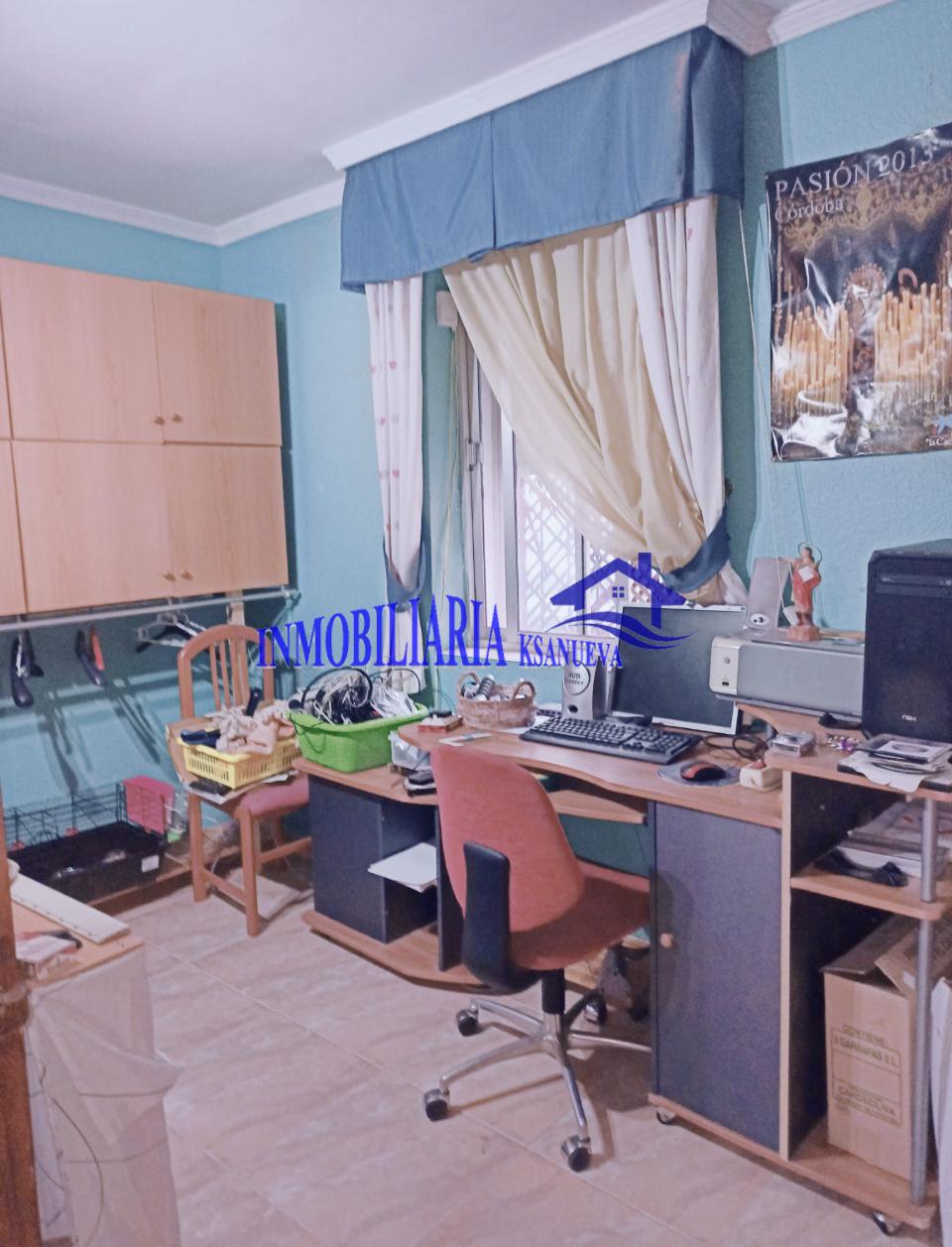 For sale of house in Córdoba