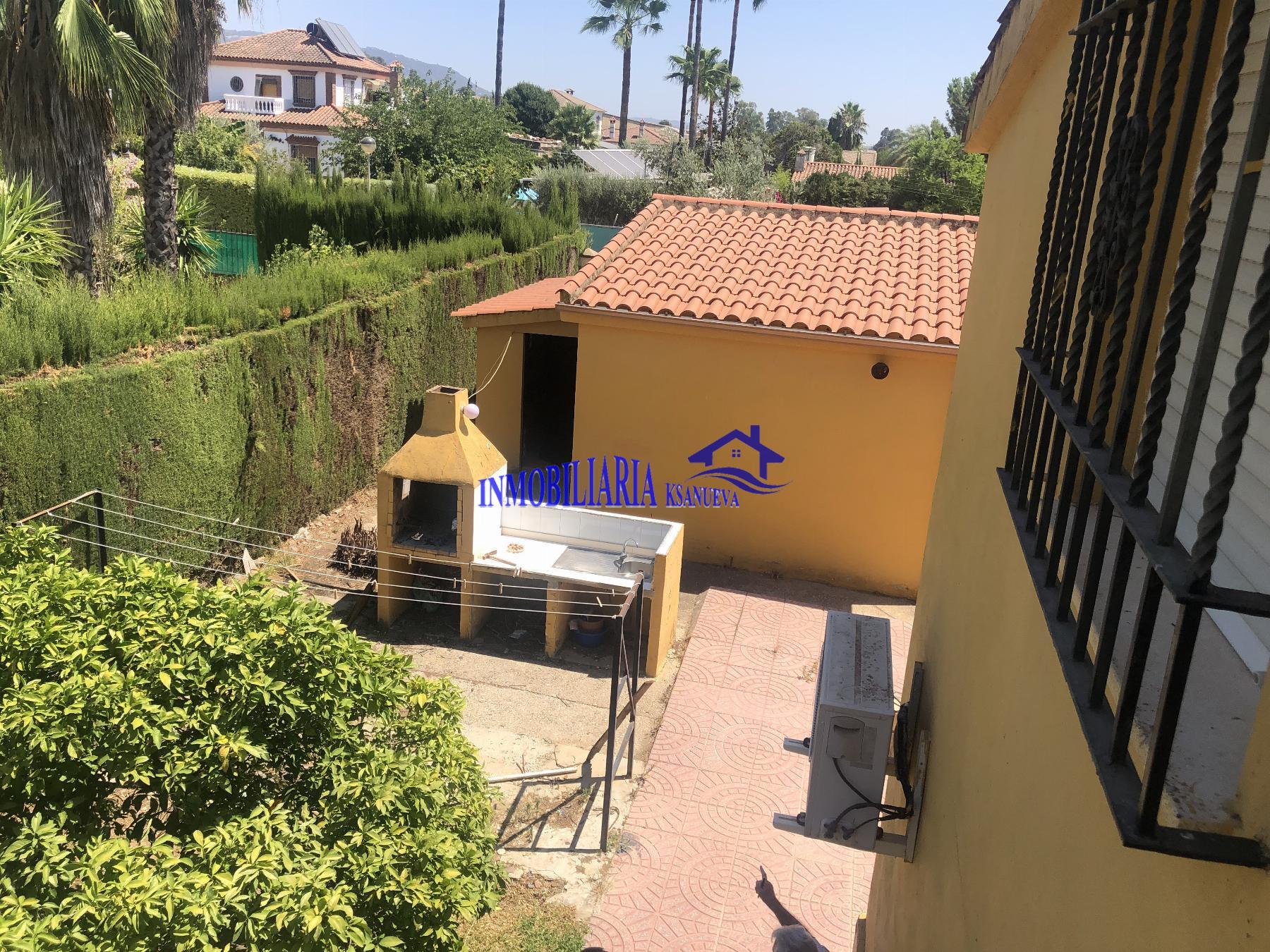 For sale of chalet in Córdoba