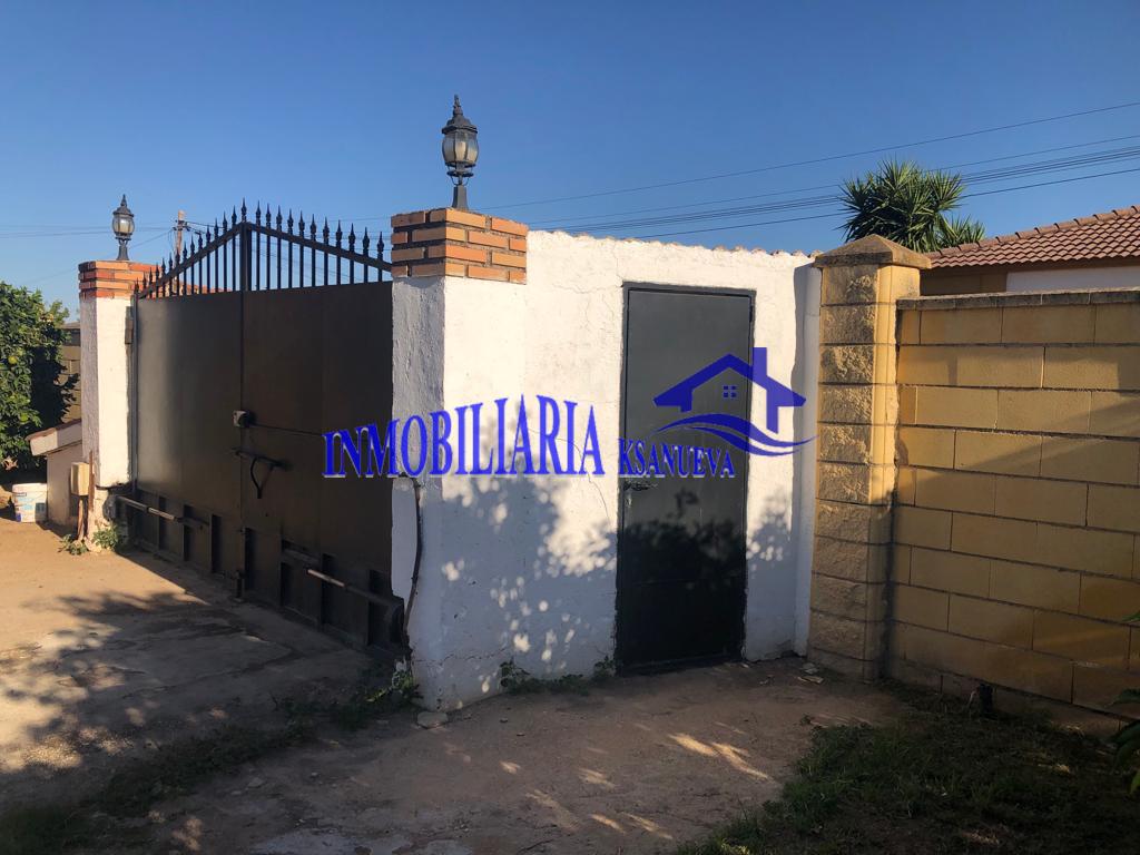 For sale of chalet in Córdoba