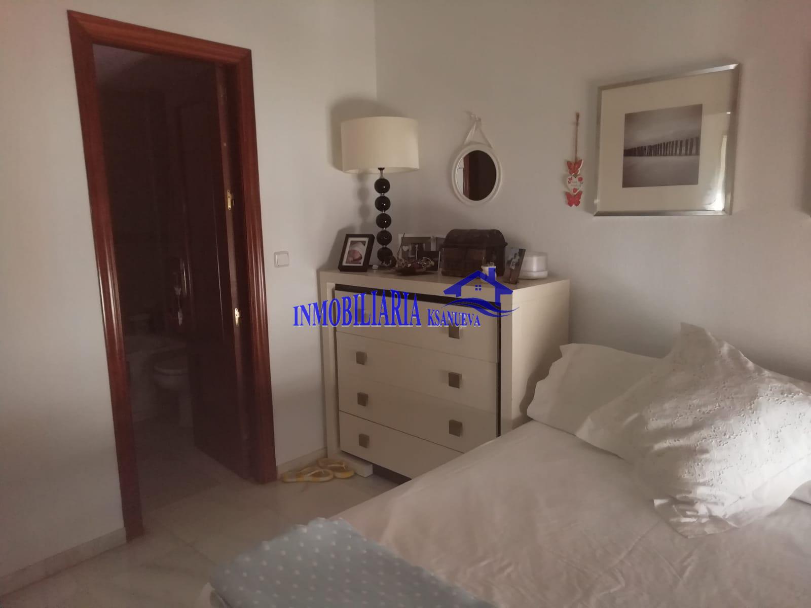 For sale of flat in Córdoba