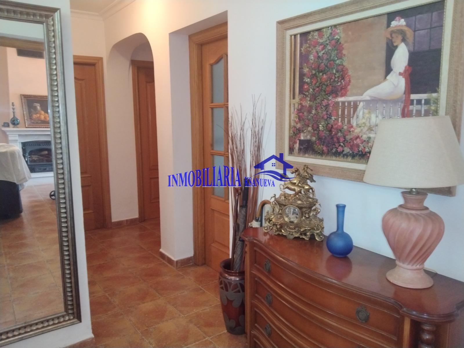 For sale of chalet in Córdoba