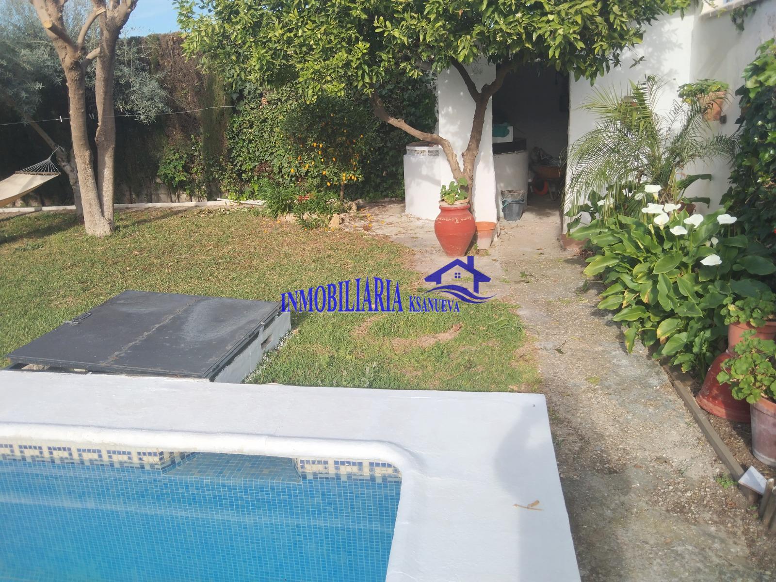 For sale of chalet in Córdoba