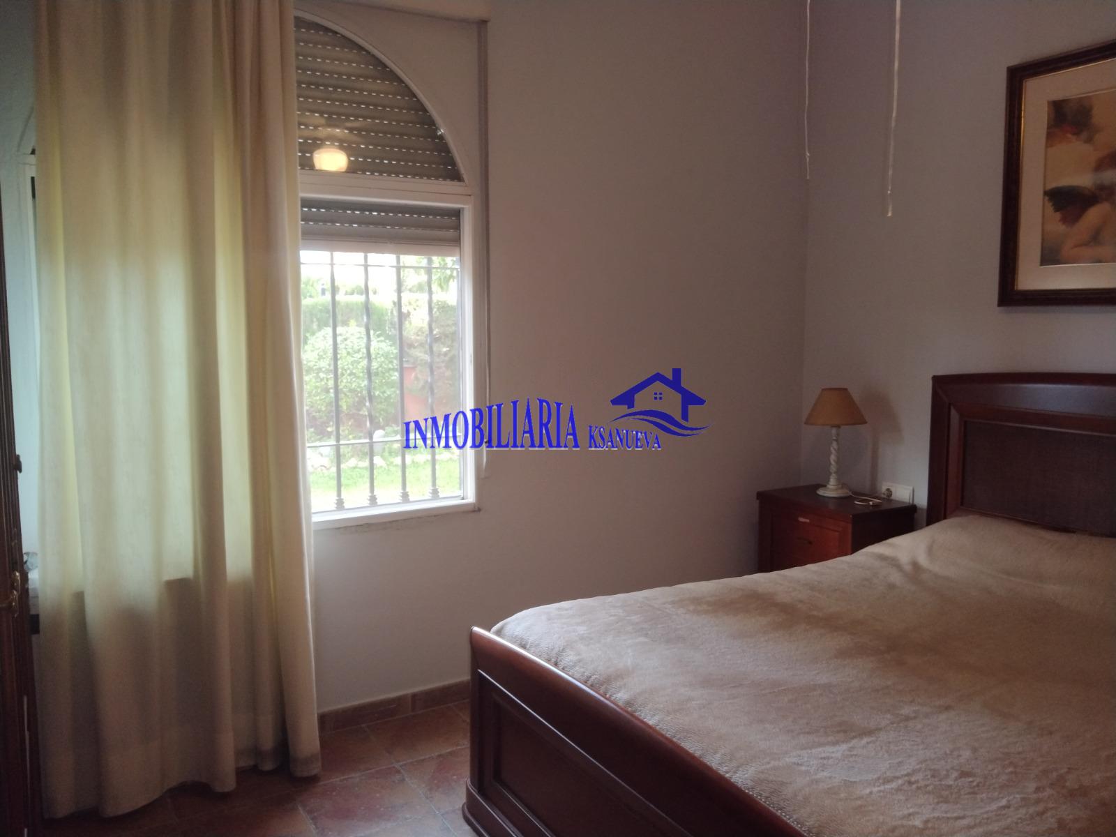 For sale of chalet in Córdoba