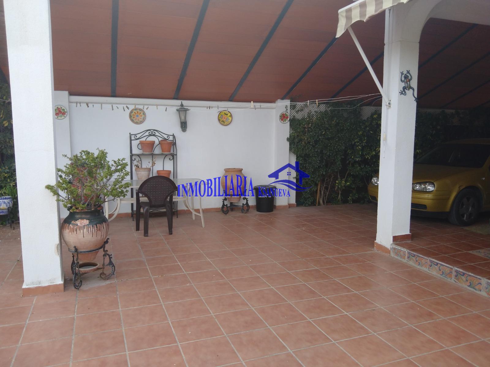 For sale of chalet in Córdoba