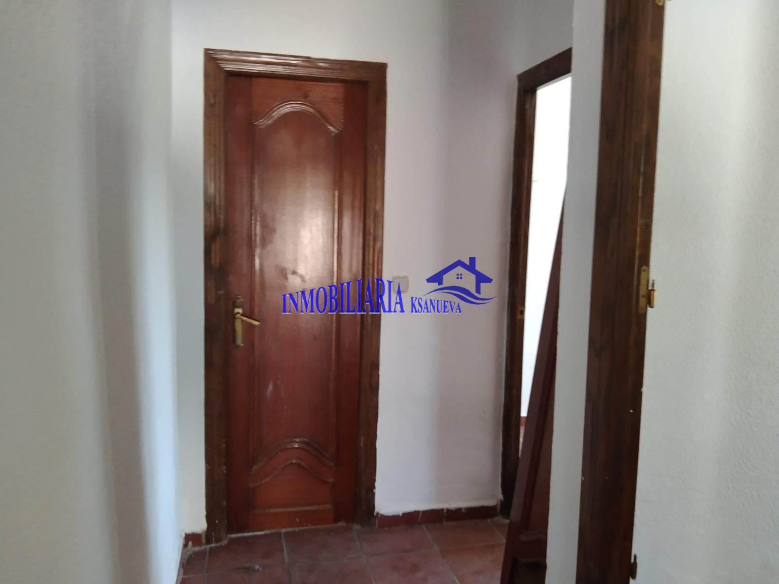 For sale of chalet in Córdoba