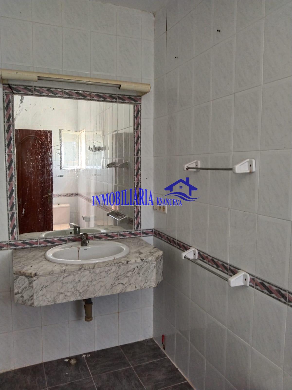 For sale of chalet in Córdoba