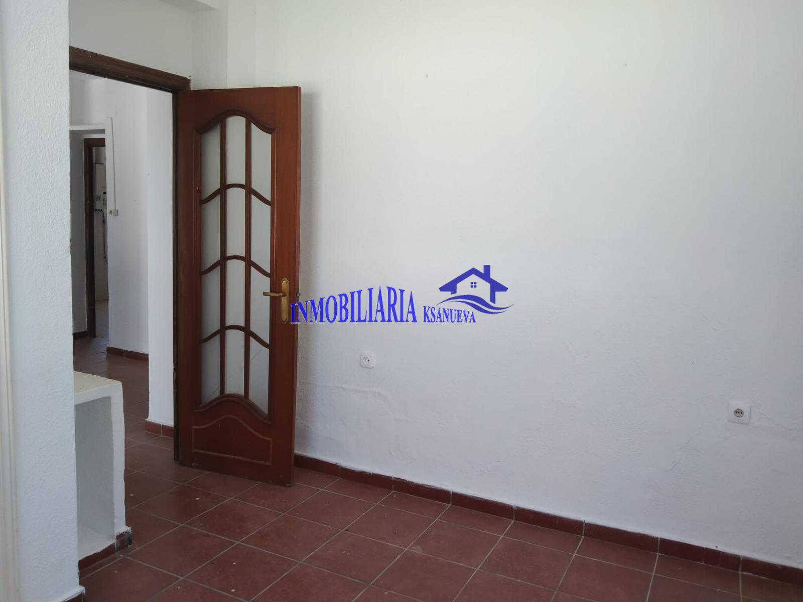 For sale of chalet in Córdoba