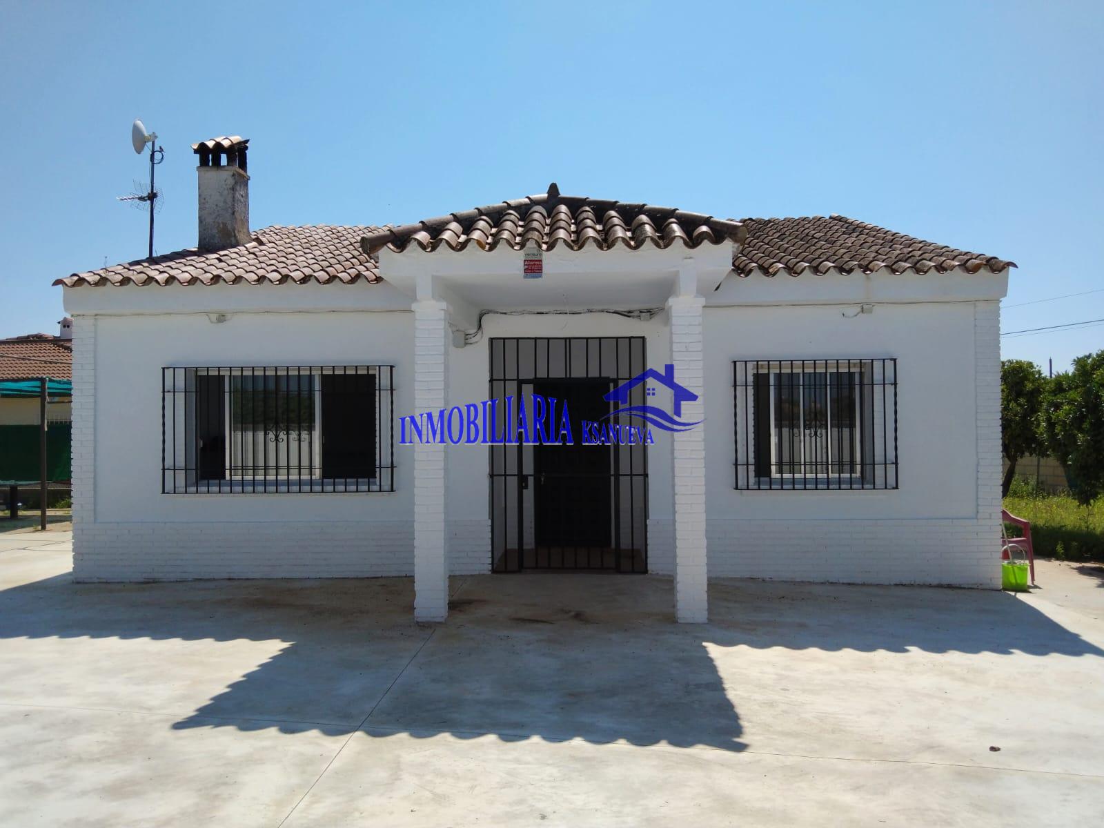 For sale of chalet in Córdoba