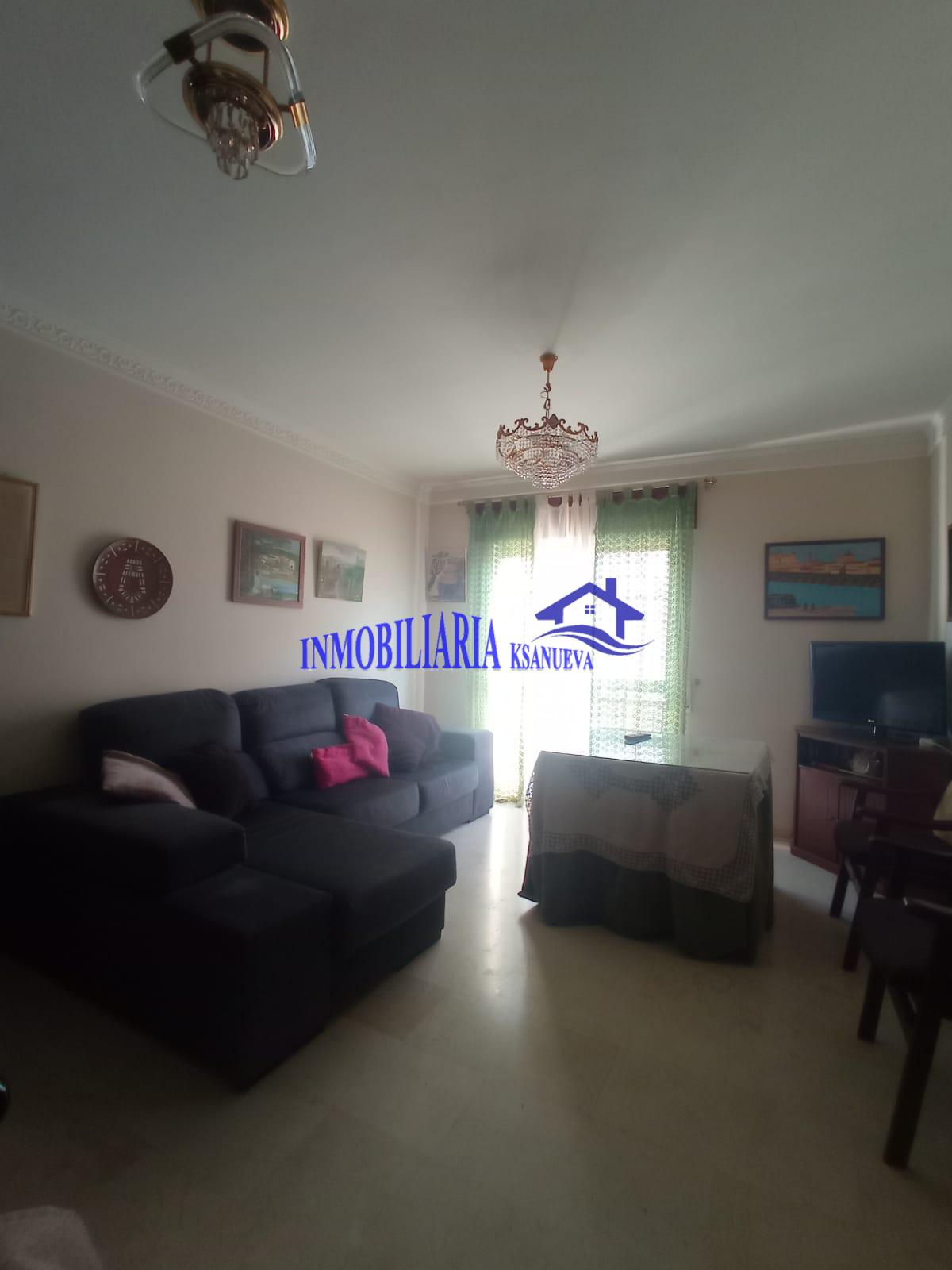 For sale of flat in Córdoba