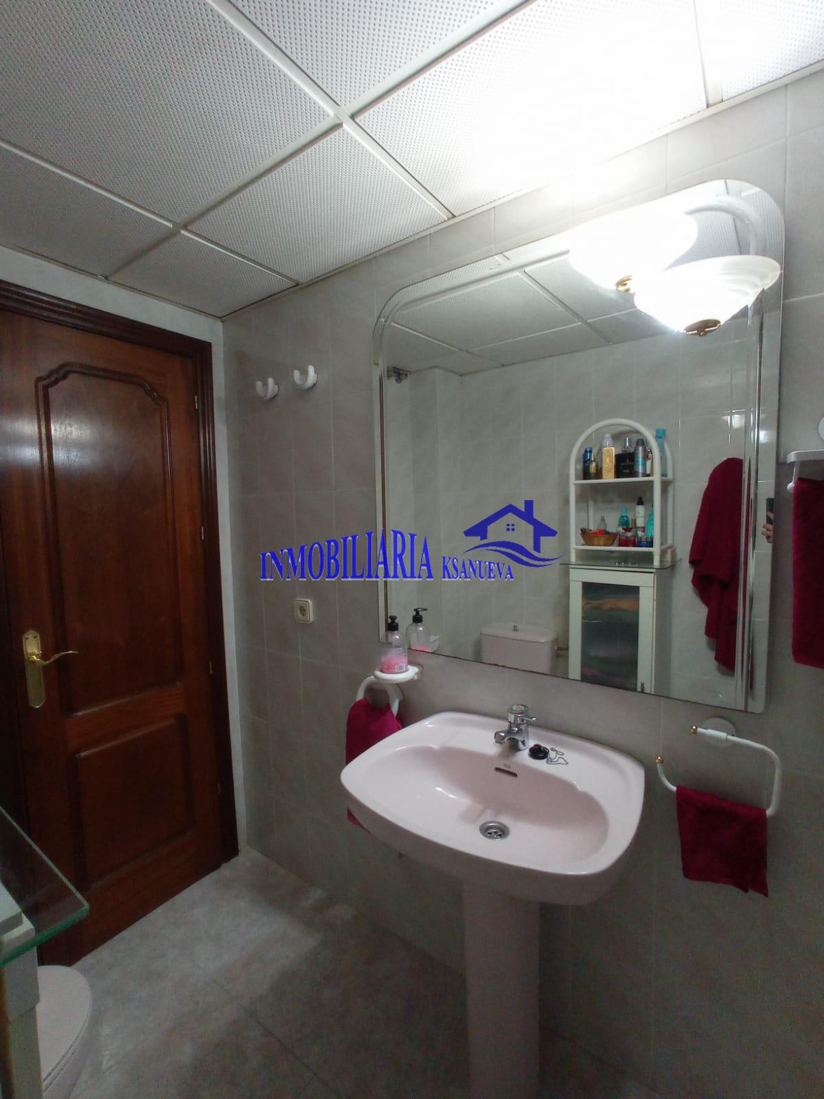 For sale of flat in Córdoba