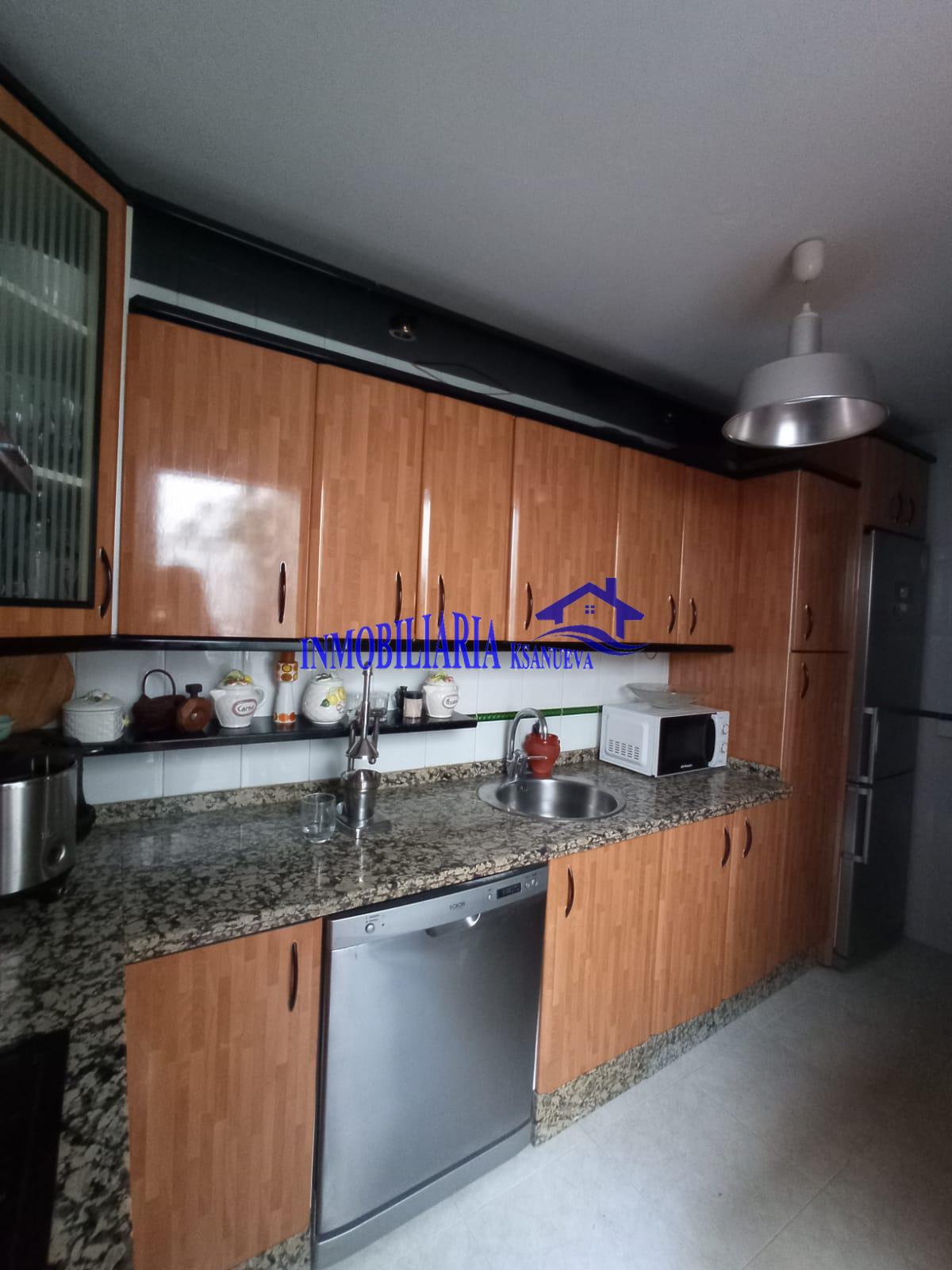 For sale of flat in Córdoba