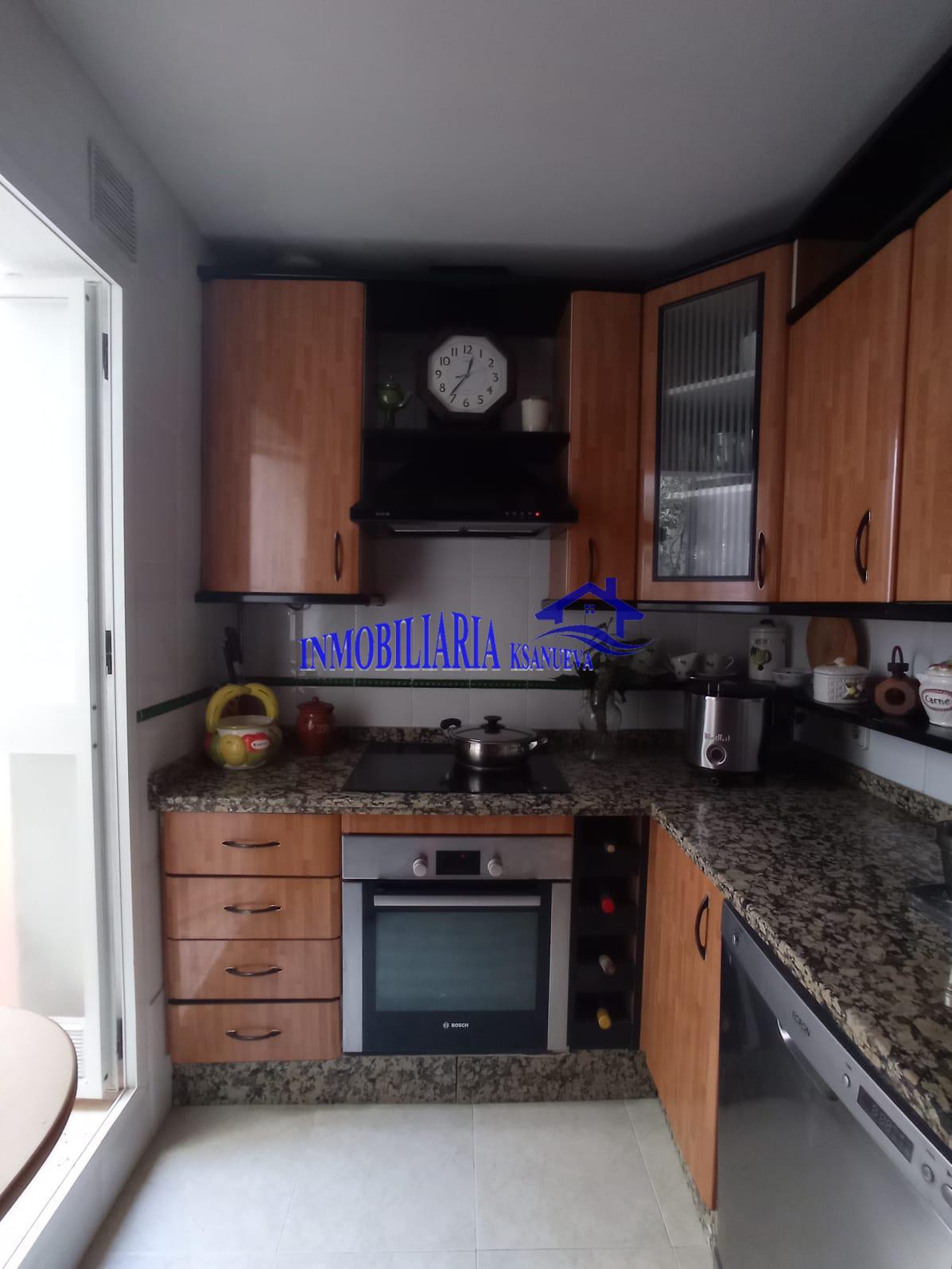 For sale of flat in Córdoba